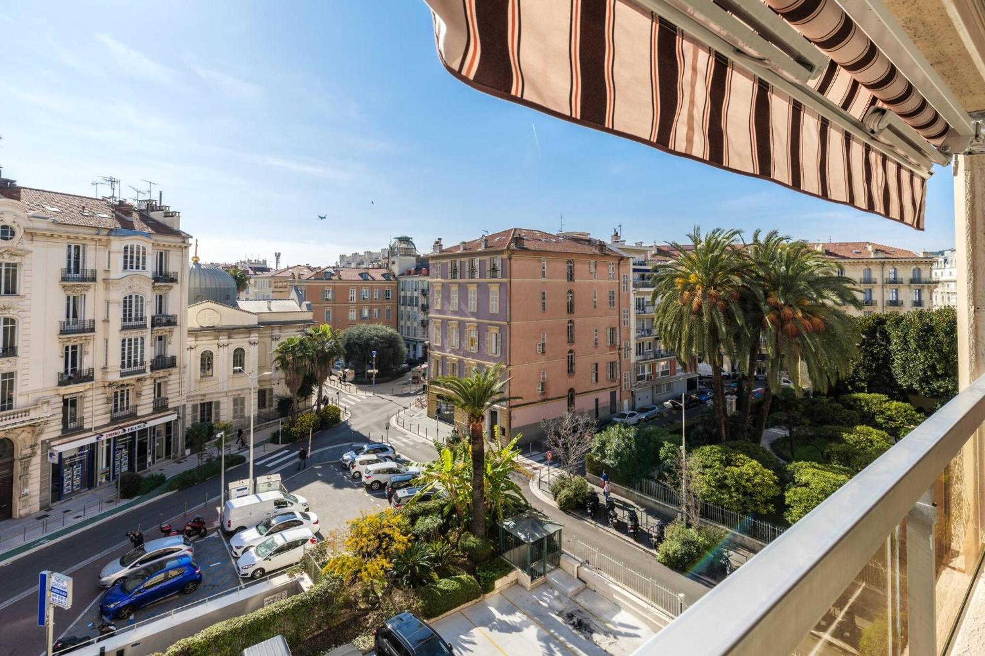 Jolie Avec Belle Terrasse Ensoleillee Apartment *