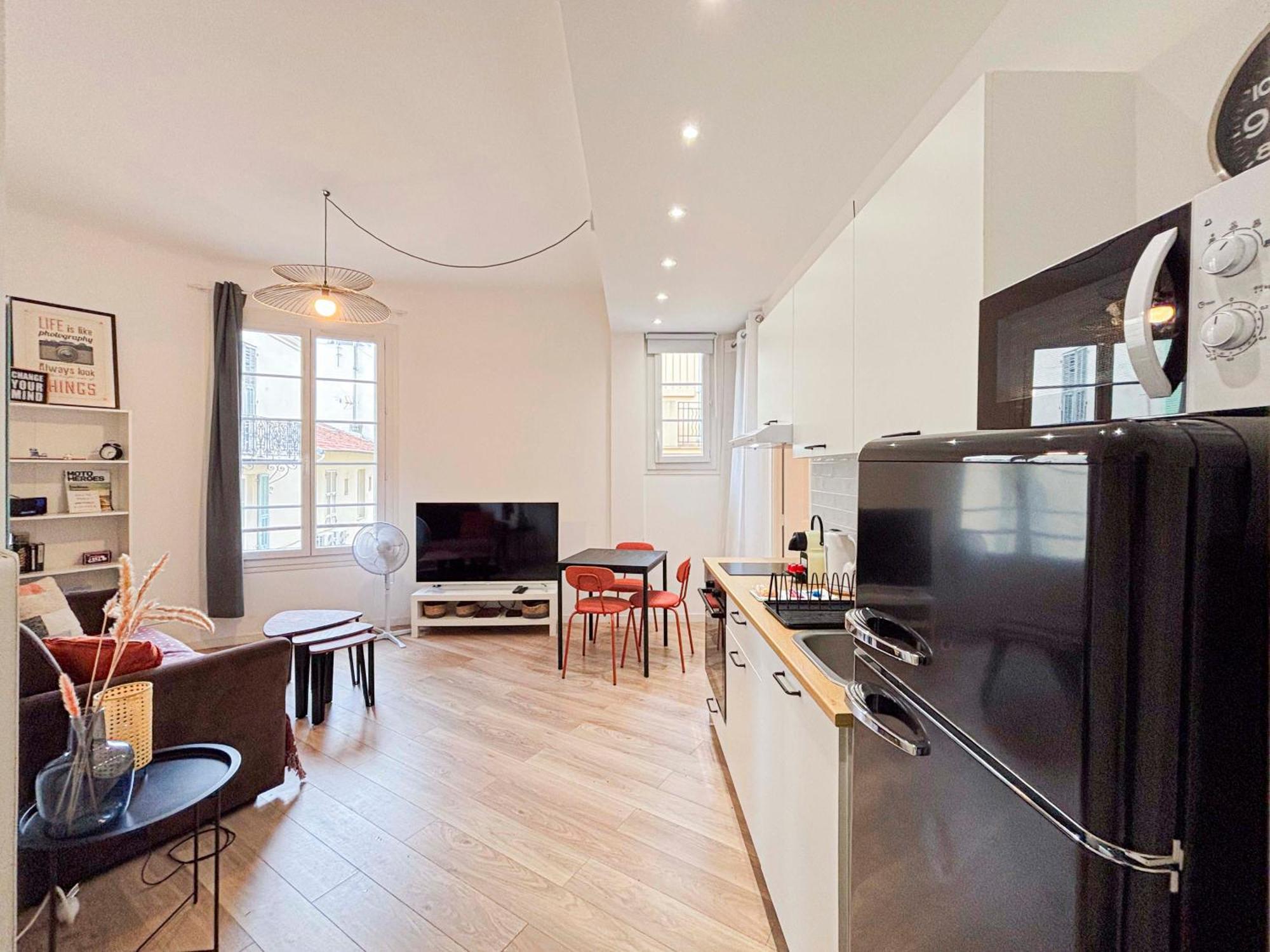 Cosy 2 Pieces Renove, Proche Mer, 4 Pers Nice