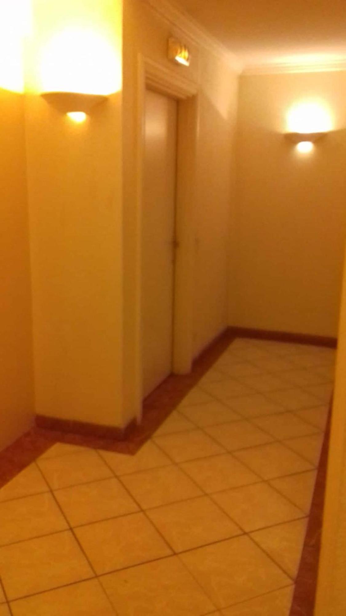 200m Et Promenade Des *