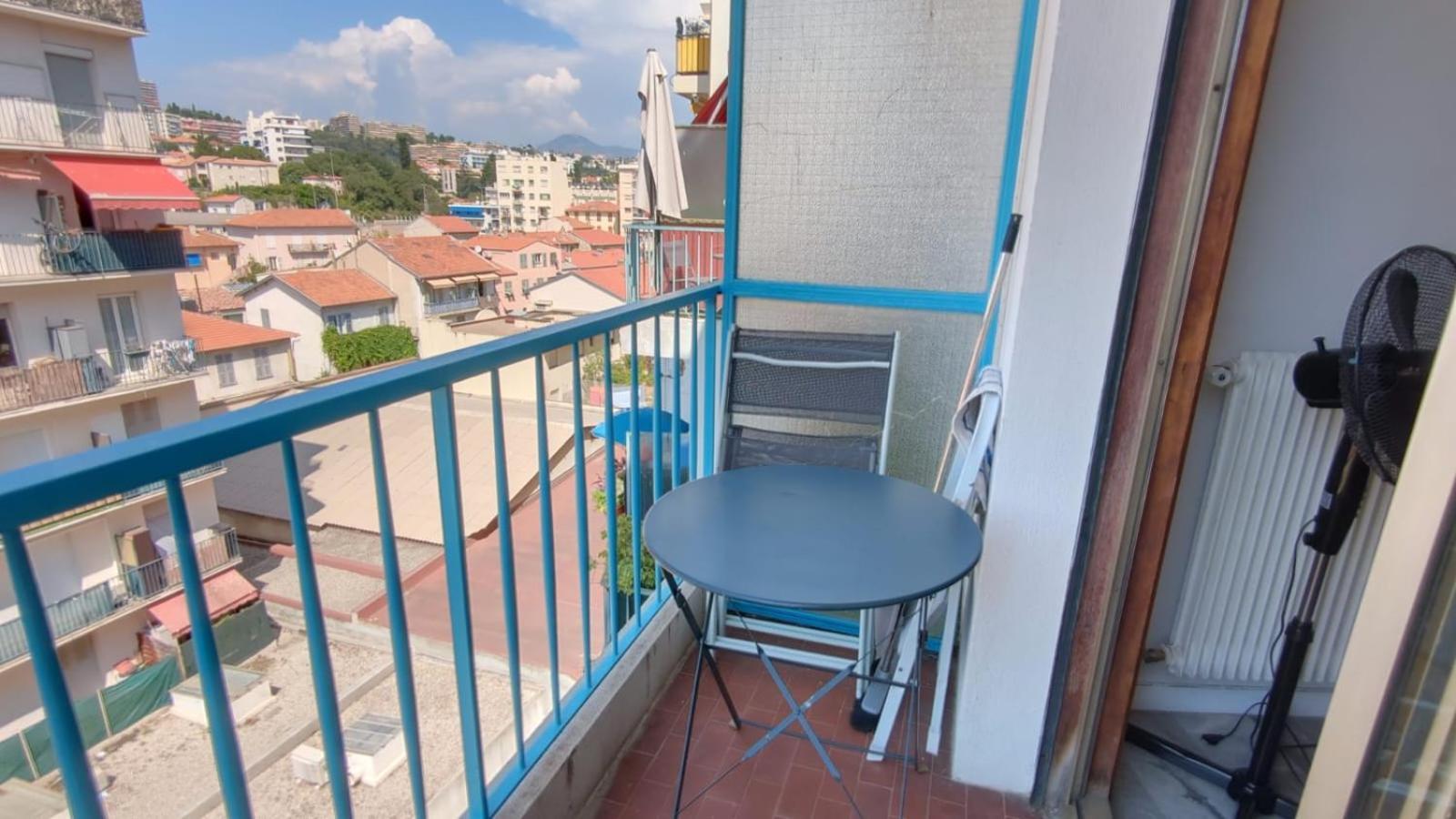 Relax In Zen Studio, Air Conditioning, Sea On Foot Apartment