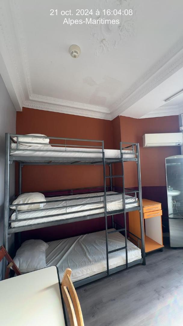 Simple Stay-centre Au Calme *