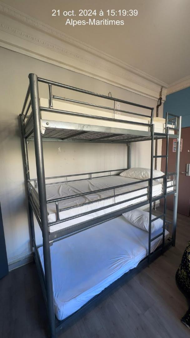 Simple Stay-centre Au Calme Nice