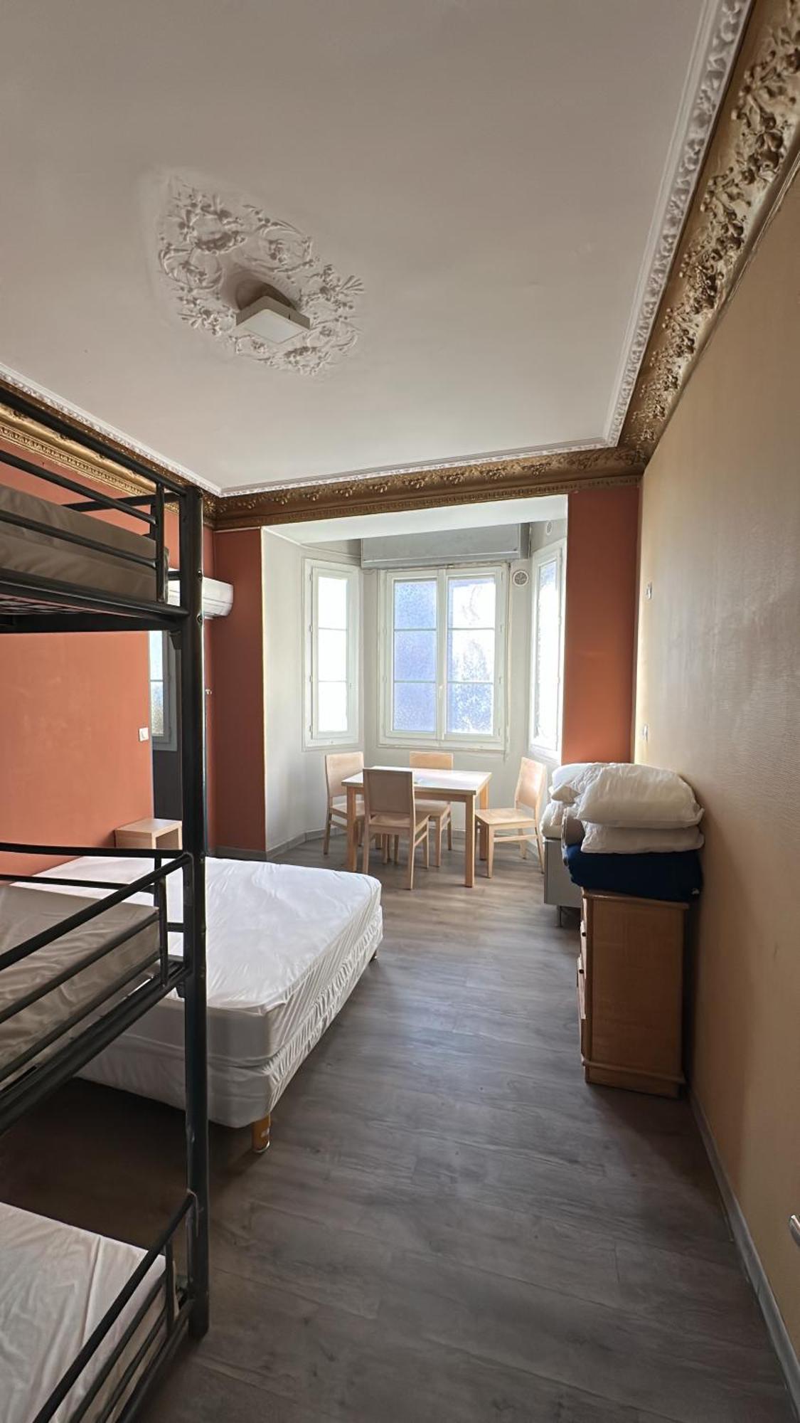 Simple Stay-centre Au Calme * Nice
