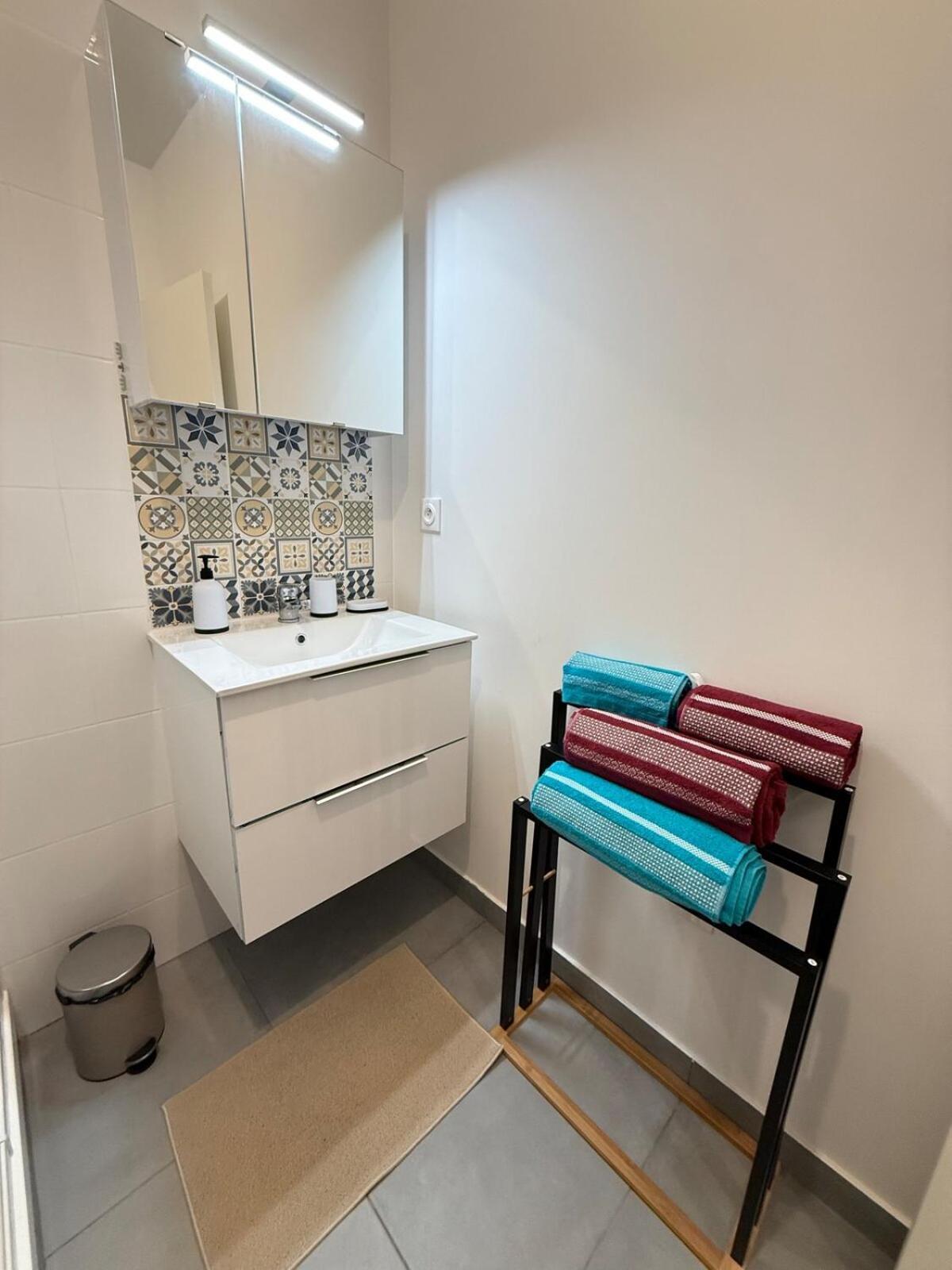 Amira Angely Vauban * Nice