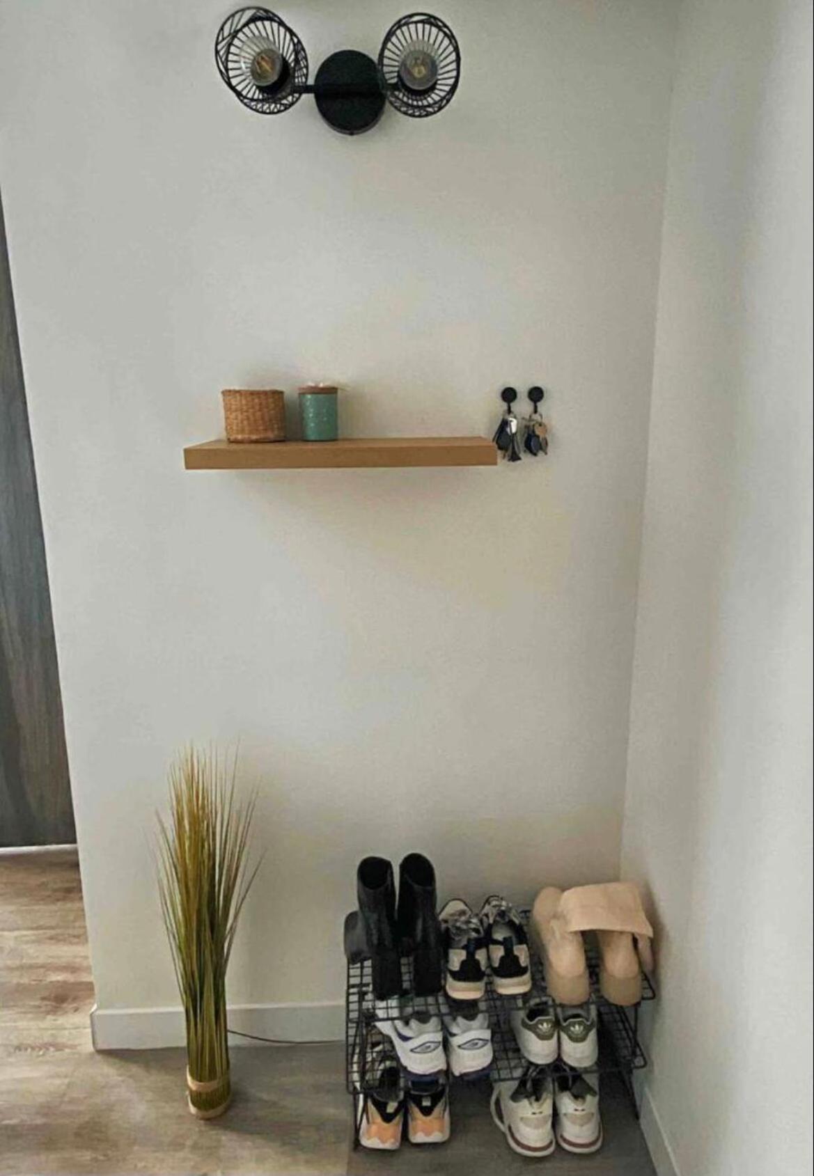 Nice Chateauneuf, Studio Renove Avec Emplacement Central Apartment