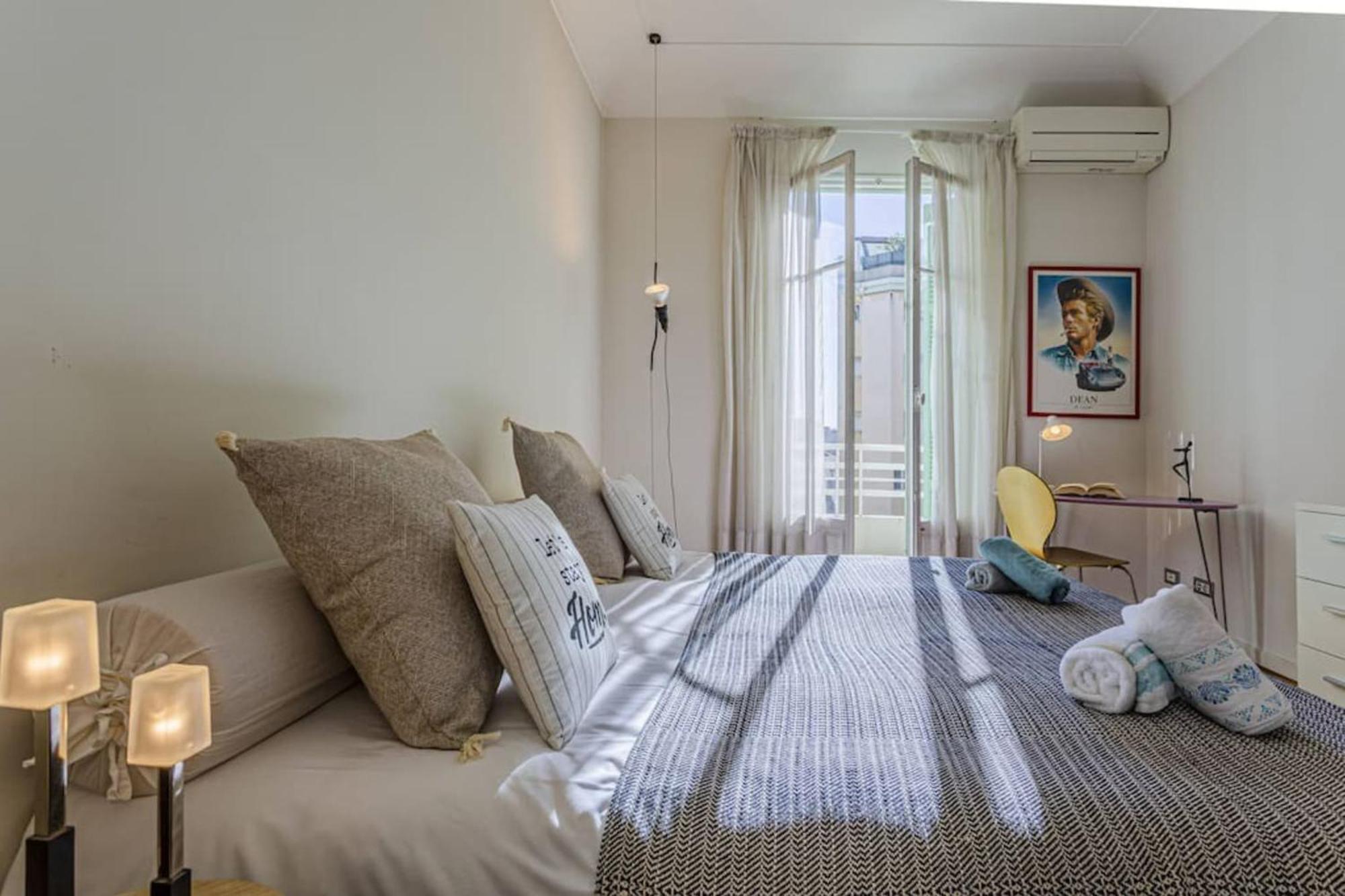 Victor Hugo - Beautiful - View Over Garden Nice