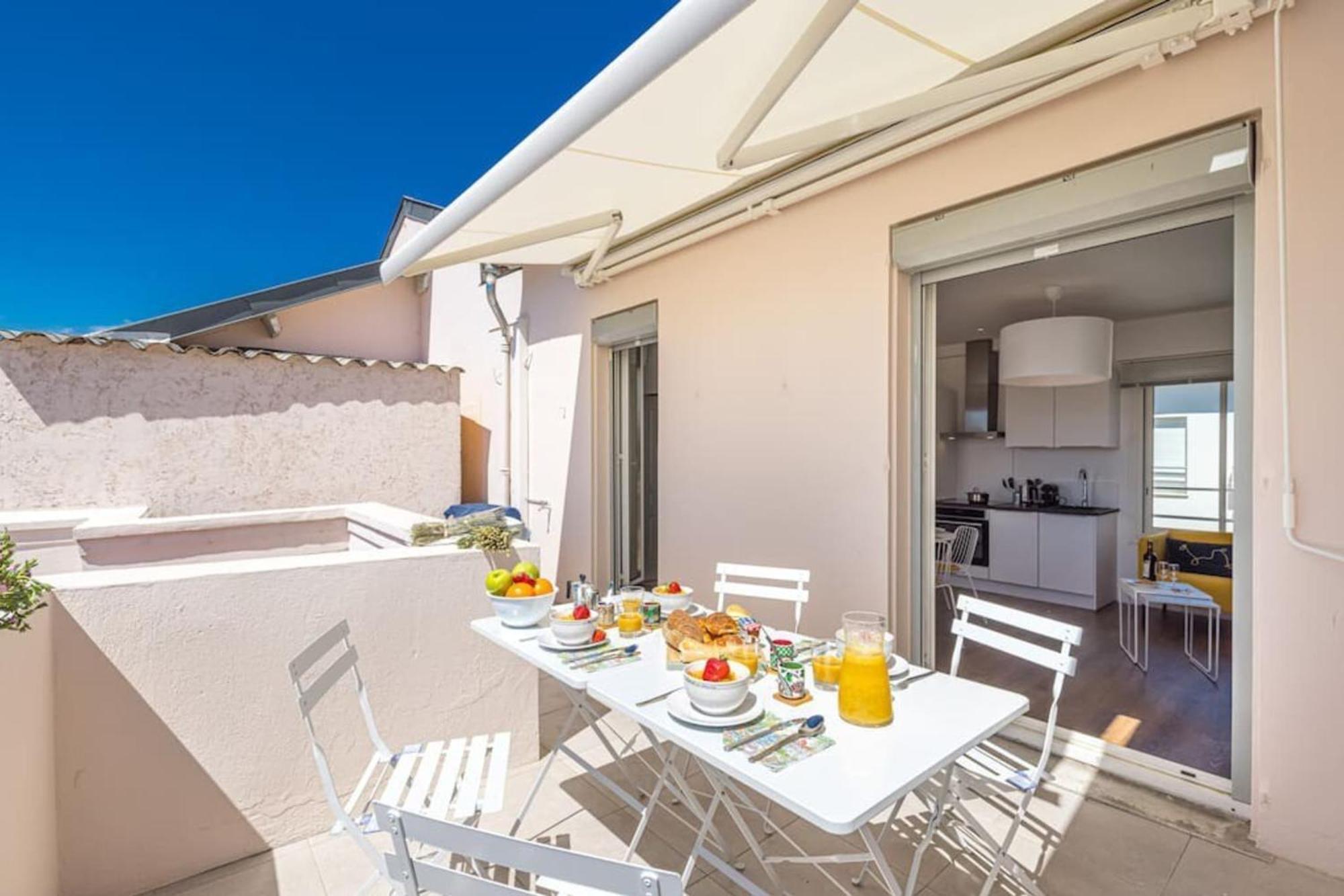 Spitalieri- Sunny Terrace With View -New Apartment