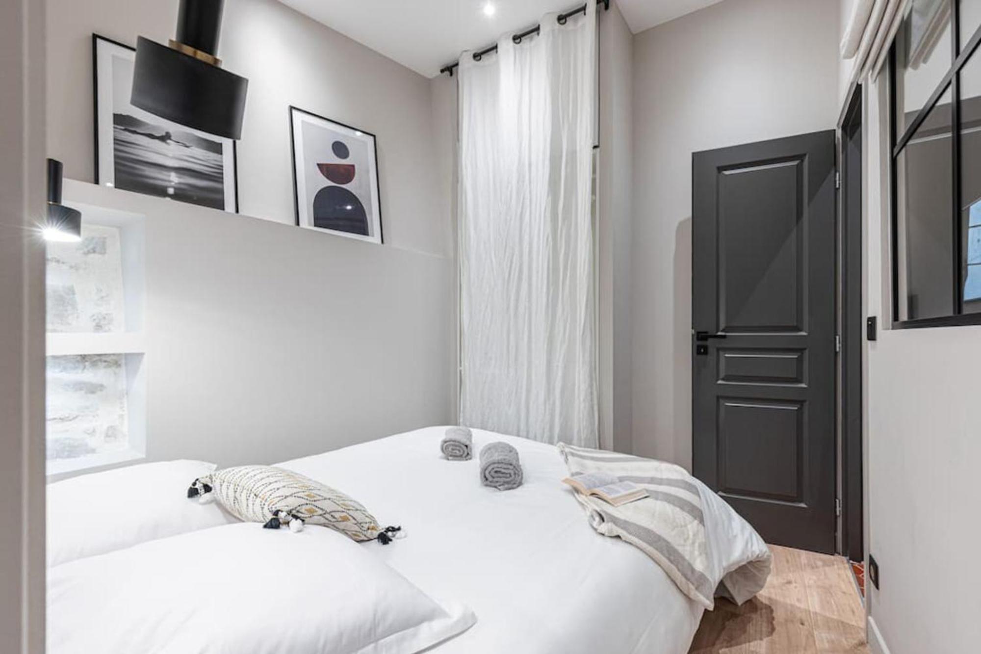 La Croix - Old Town Modern Apartment - 2 Bedrooms * Nice
