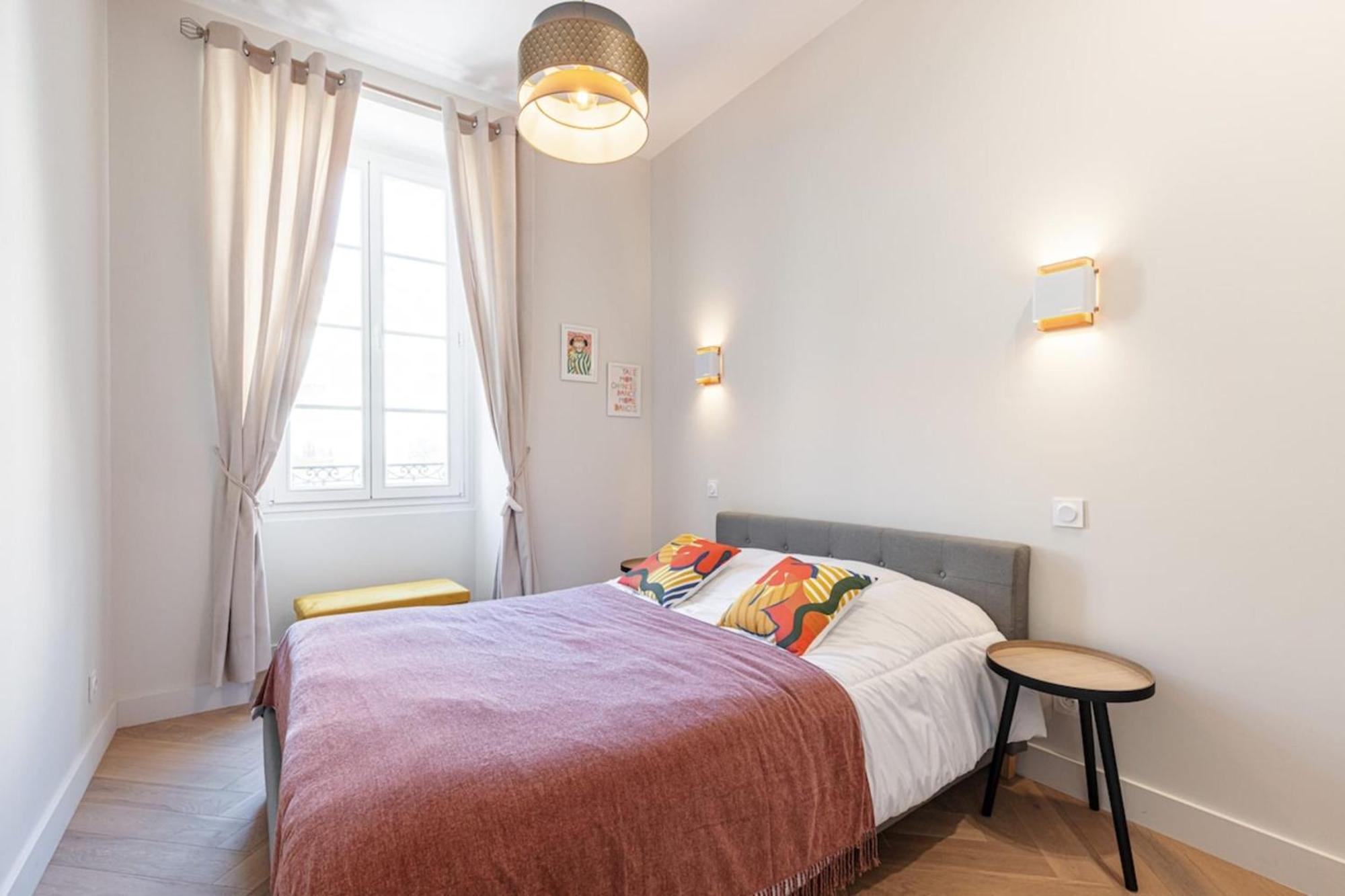Philibert - Traditional Apart With Historical Fresco Apartamento Nice