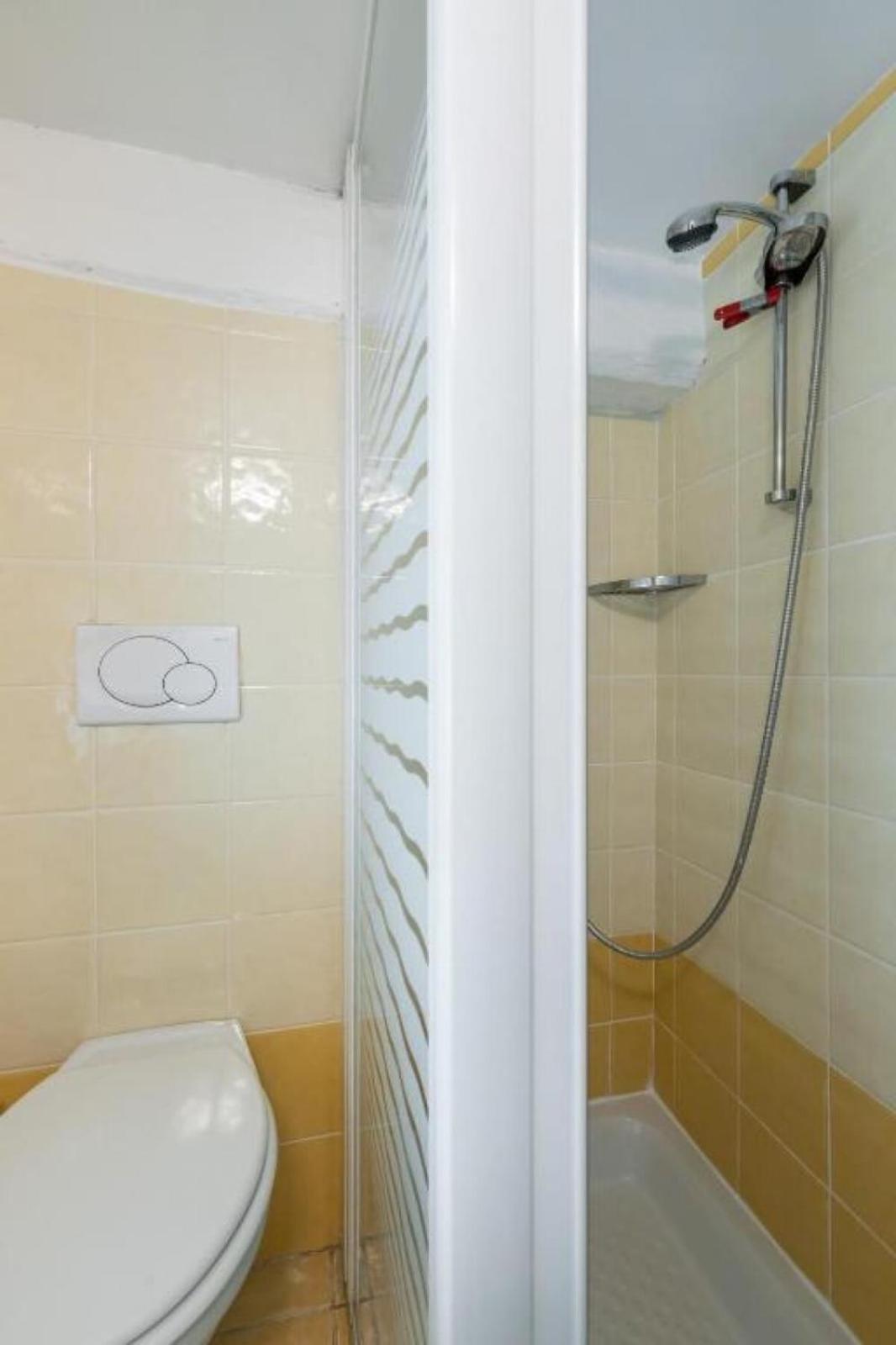 Massena 2 - Great Location Massena Square With Ac Nice