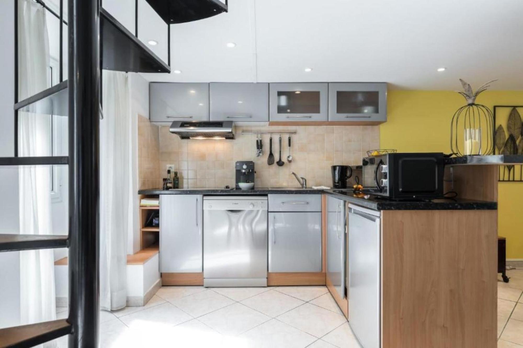 Massena 2 - Great Location Massena Square With Ac Nice