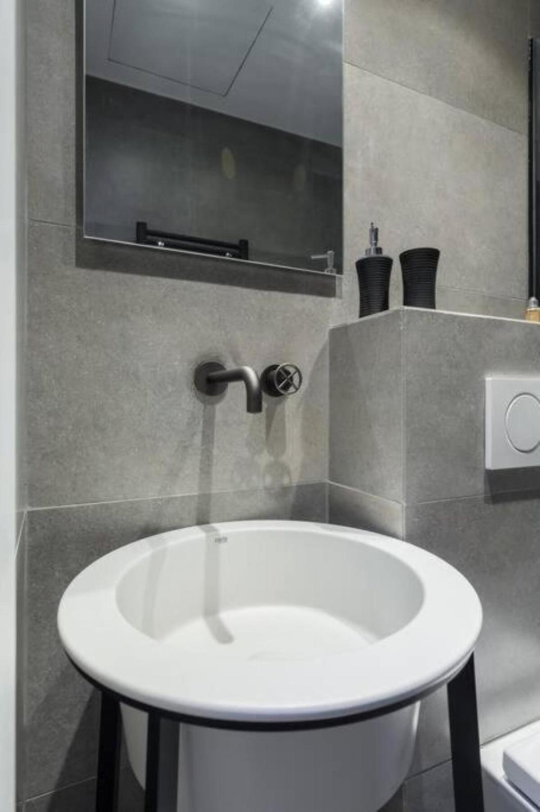 Apartment Massena 44 - Stunning On Massena Square