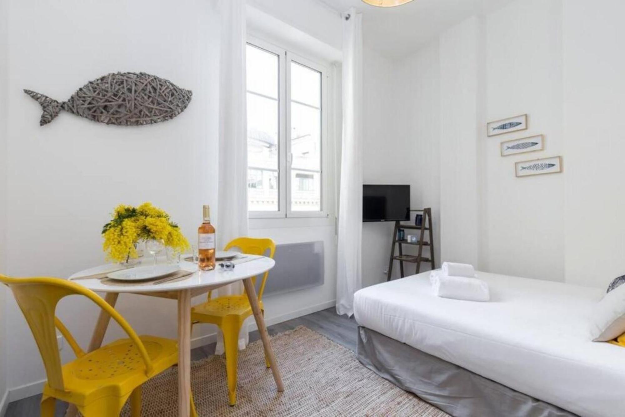 Apartment Etats Unis 893 - Studio On Seafront In Old Town Nice