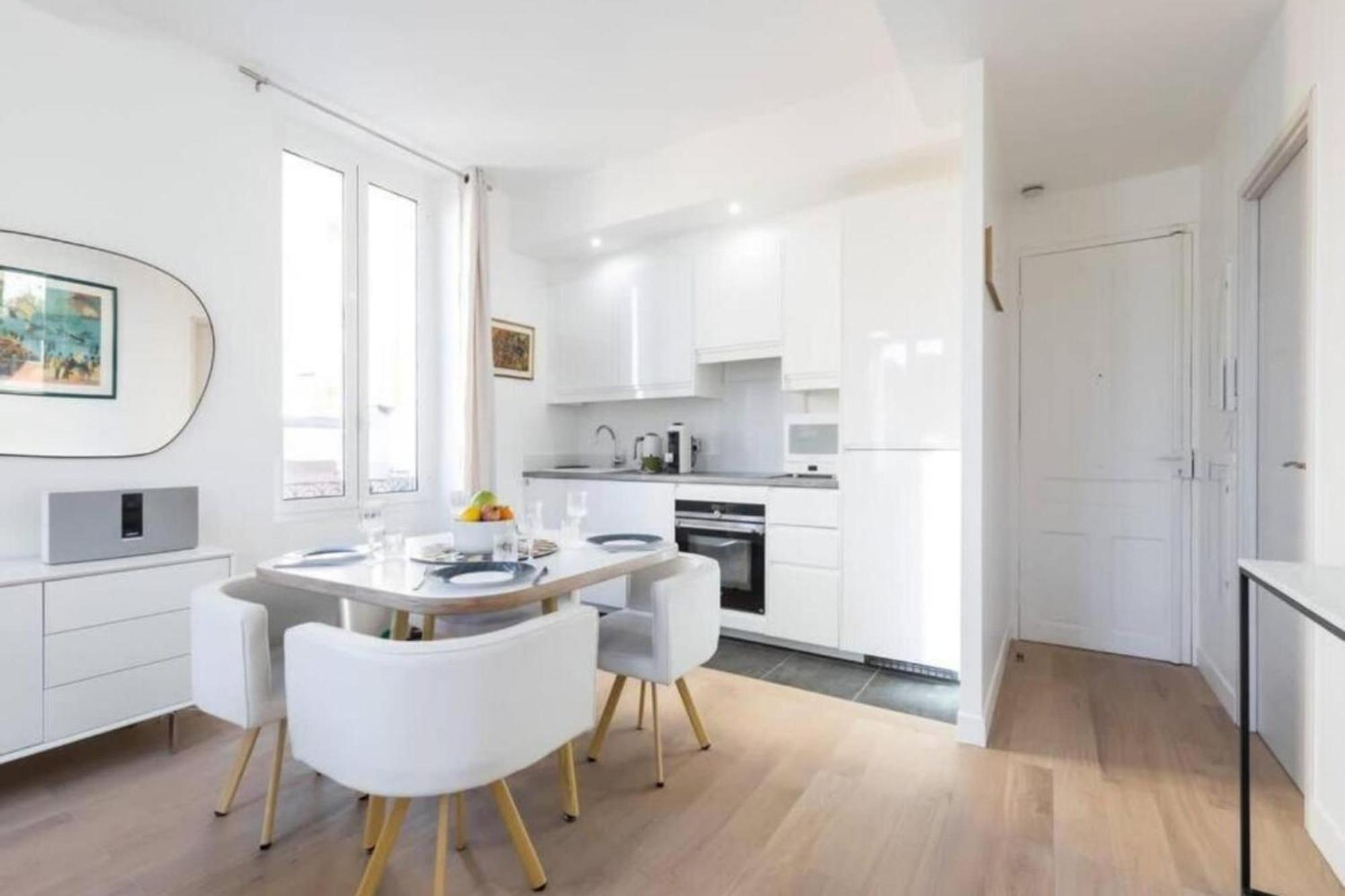 Moulin - Stunning 1 Bedroom On The Port *