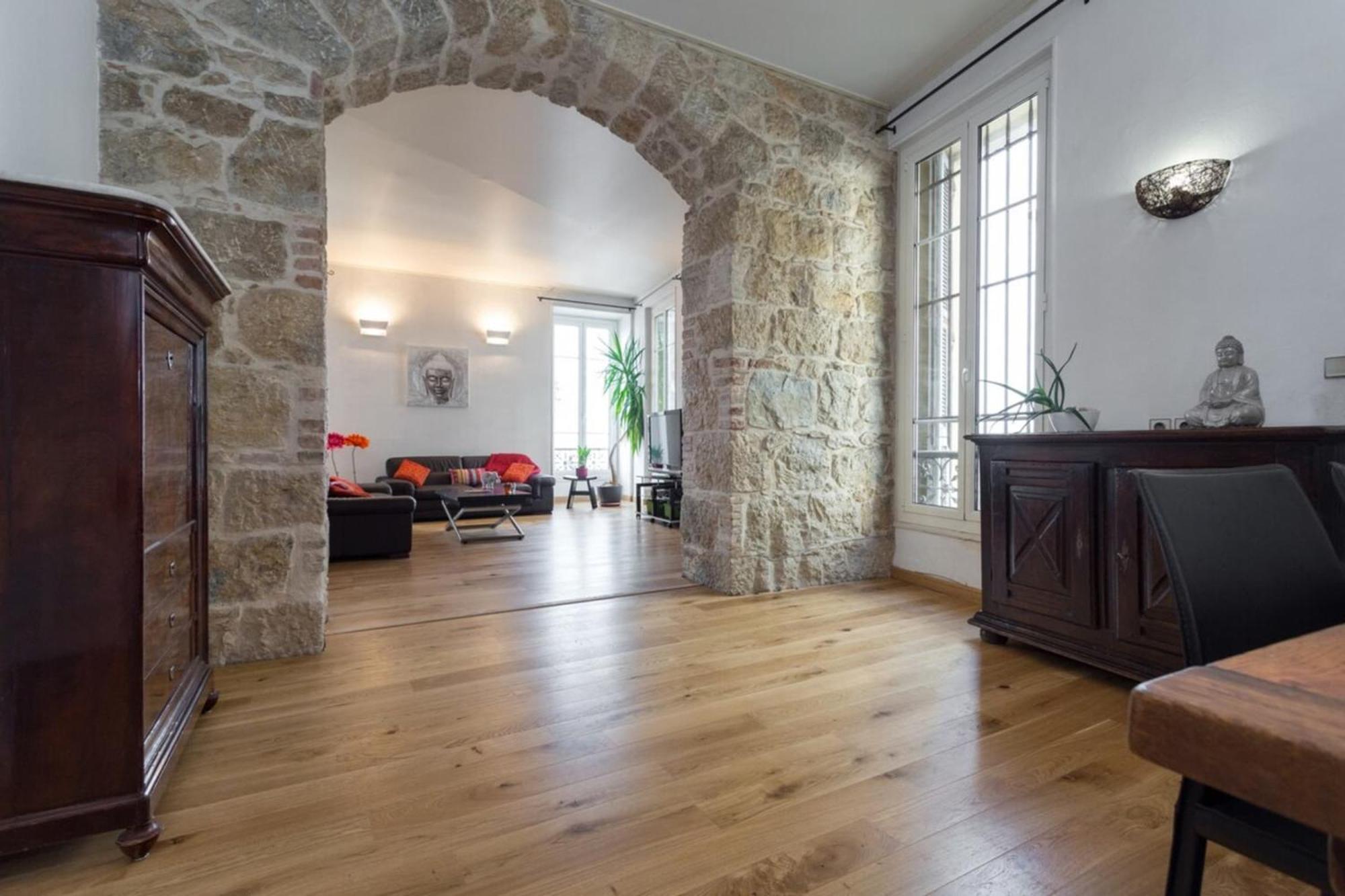 Etats Unis 892 - Spacious Flat On Sea Front Wac Apartamento Nice