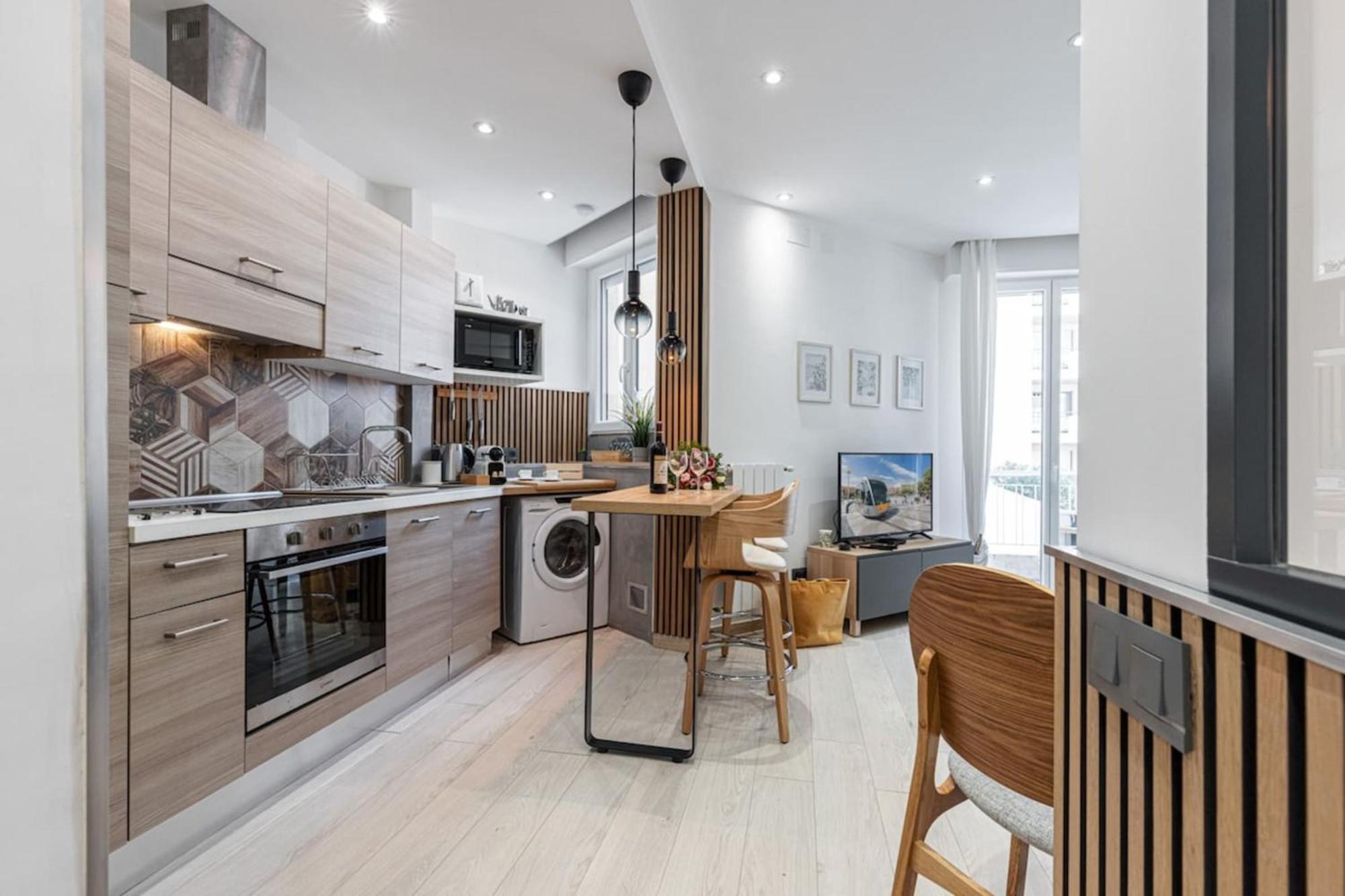 Smolett - Superb Studio Suite Downtown W Ac