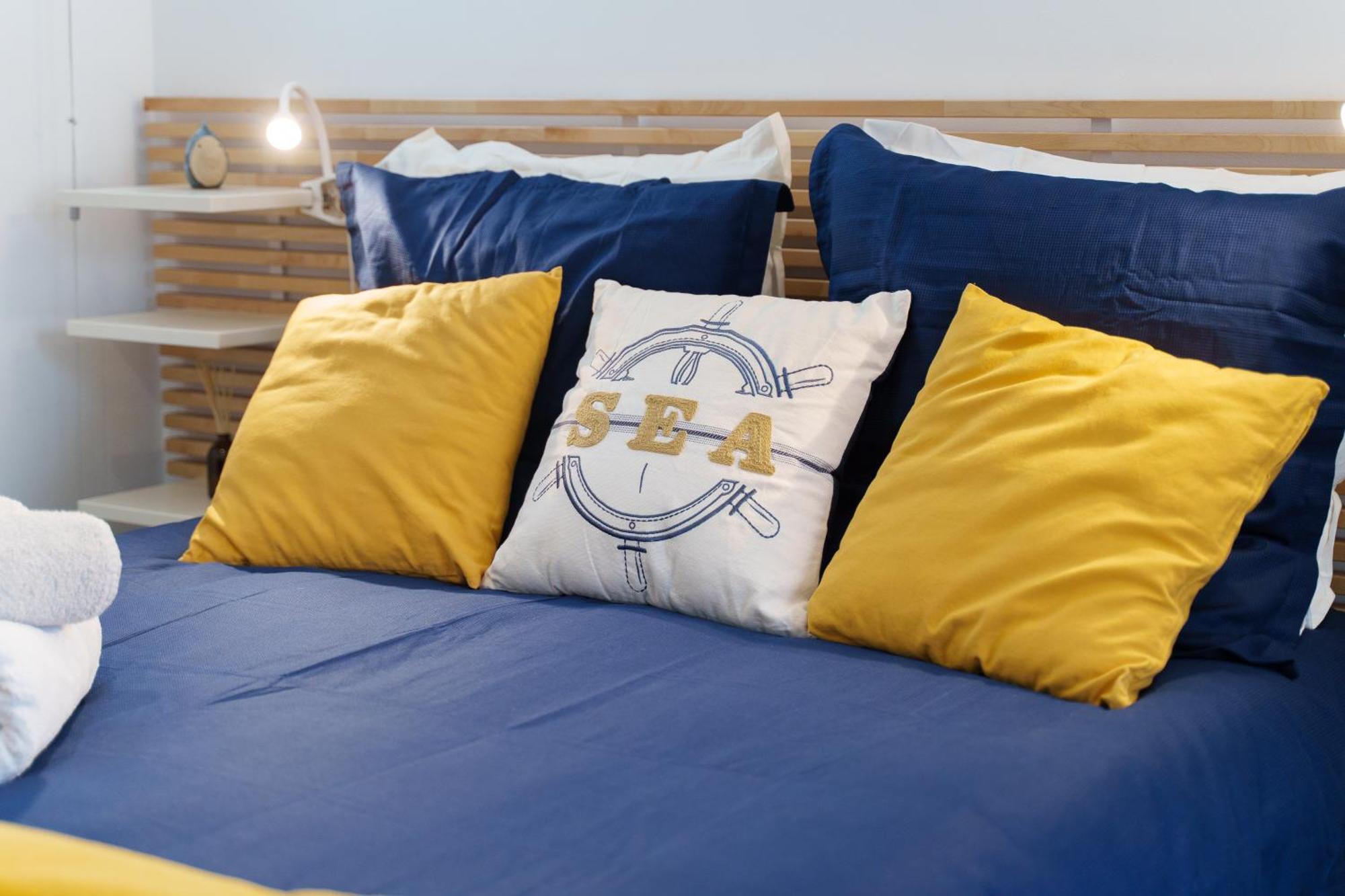 Renting - 5b Penchienatti - Charming Cozy Balcony Ac Massena