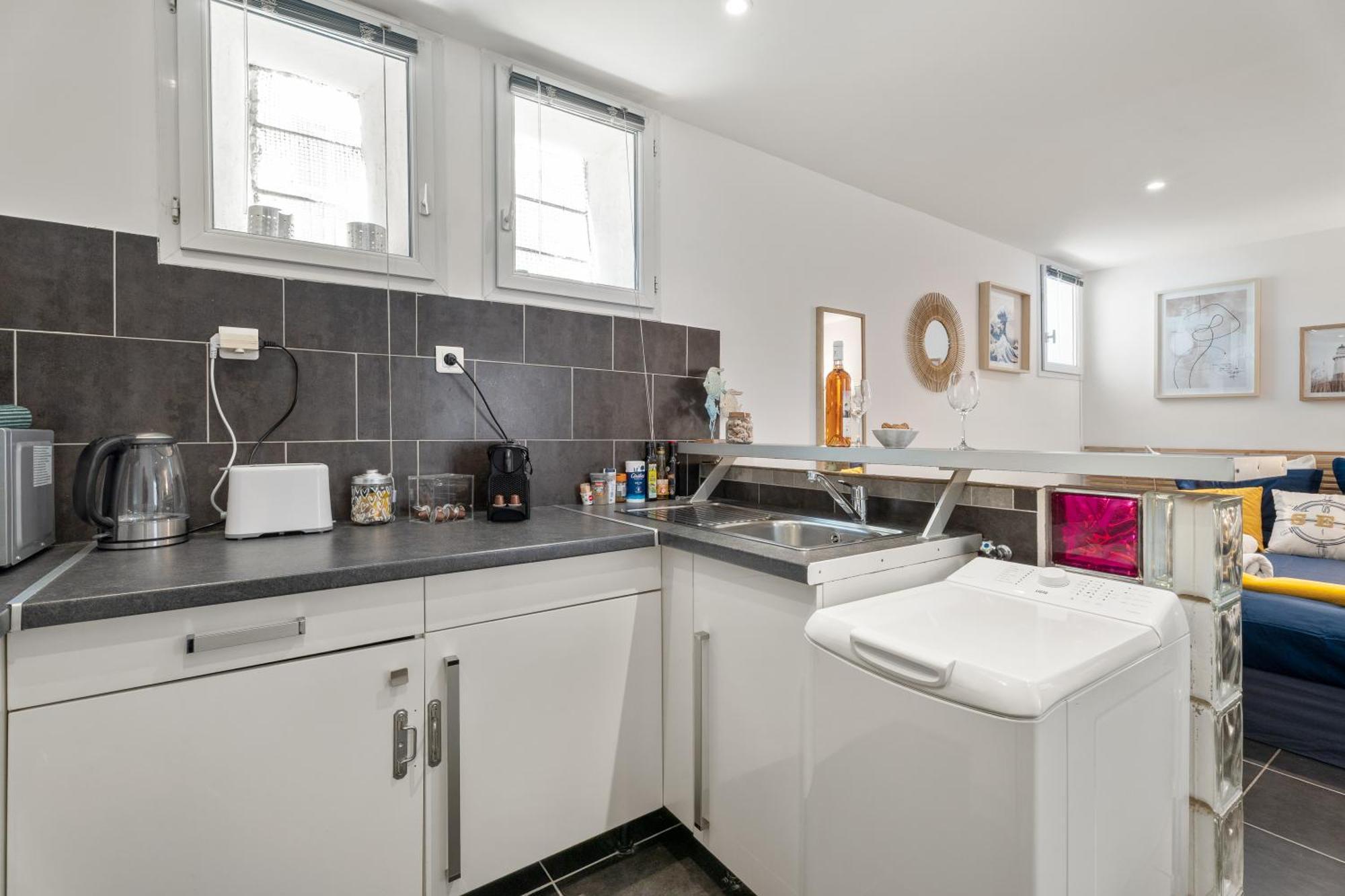 Renting - 5b Penchienatti - Charming Cozy Balcony Ac Massena Apartment Nice