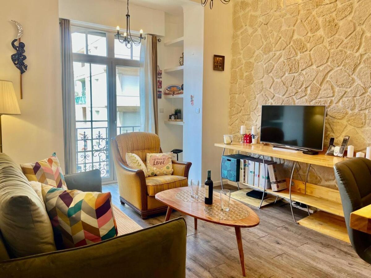 Le Splendide Yourhosthelper Apartment