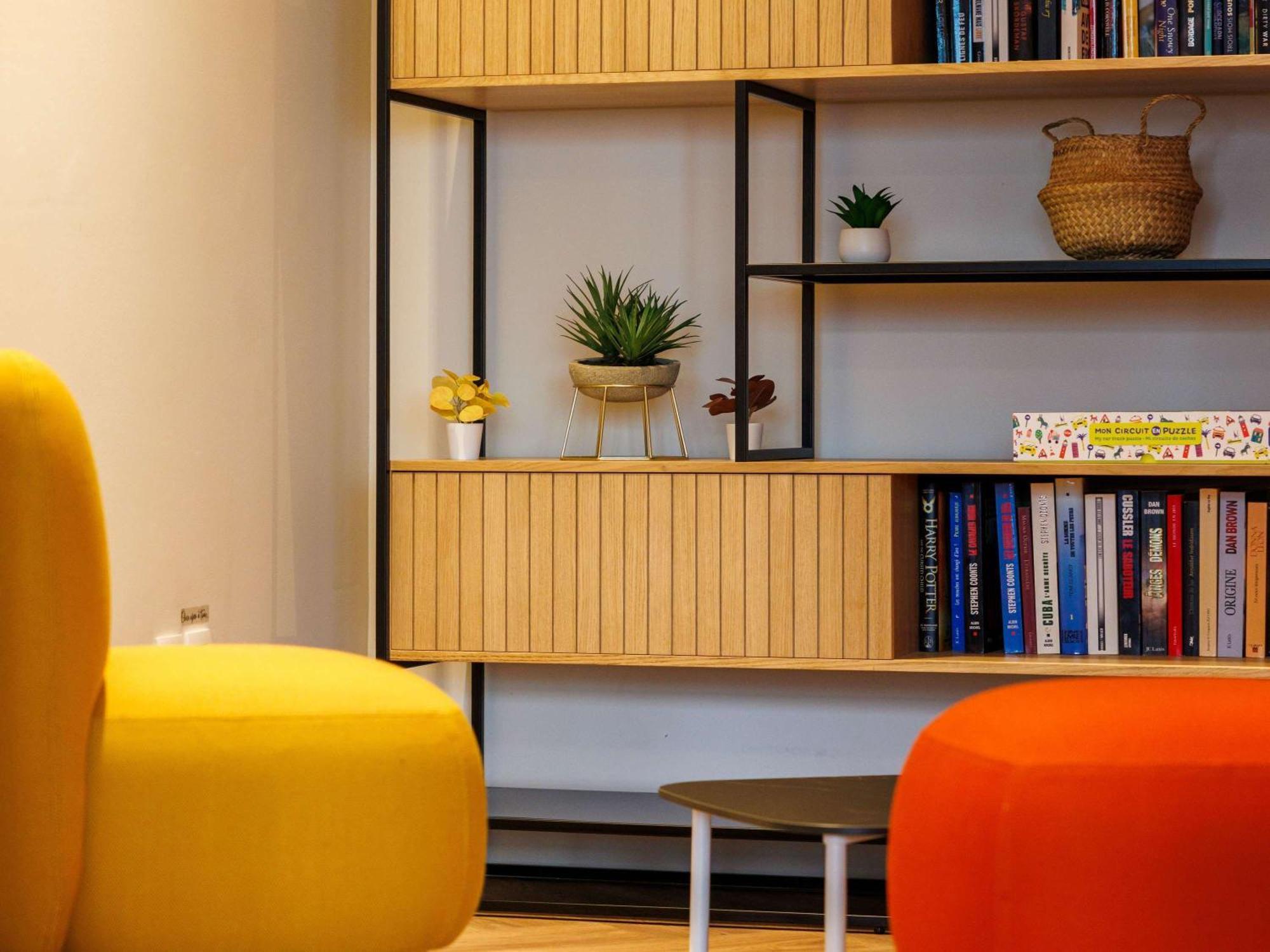 Adagio Centre Aparthotel 3*
