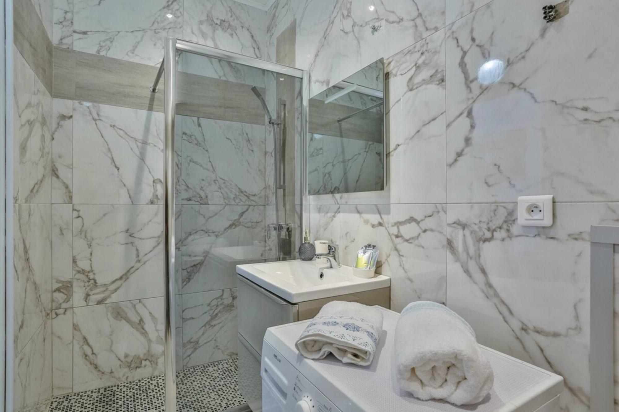 Mari 117 - Center Apartment Nice