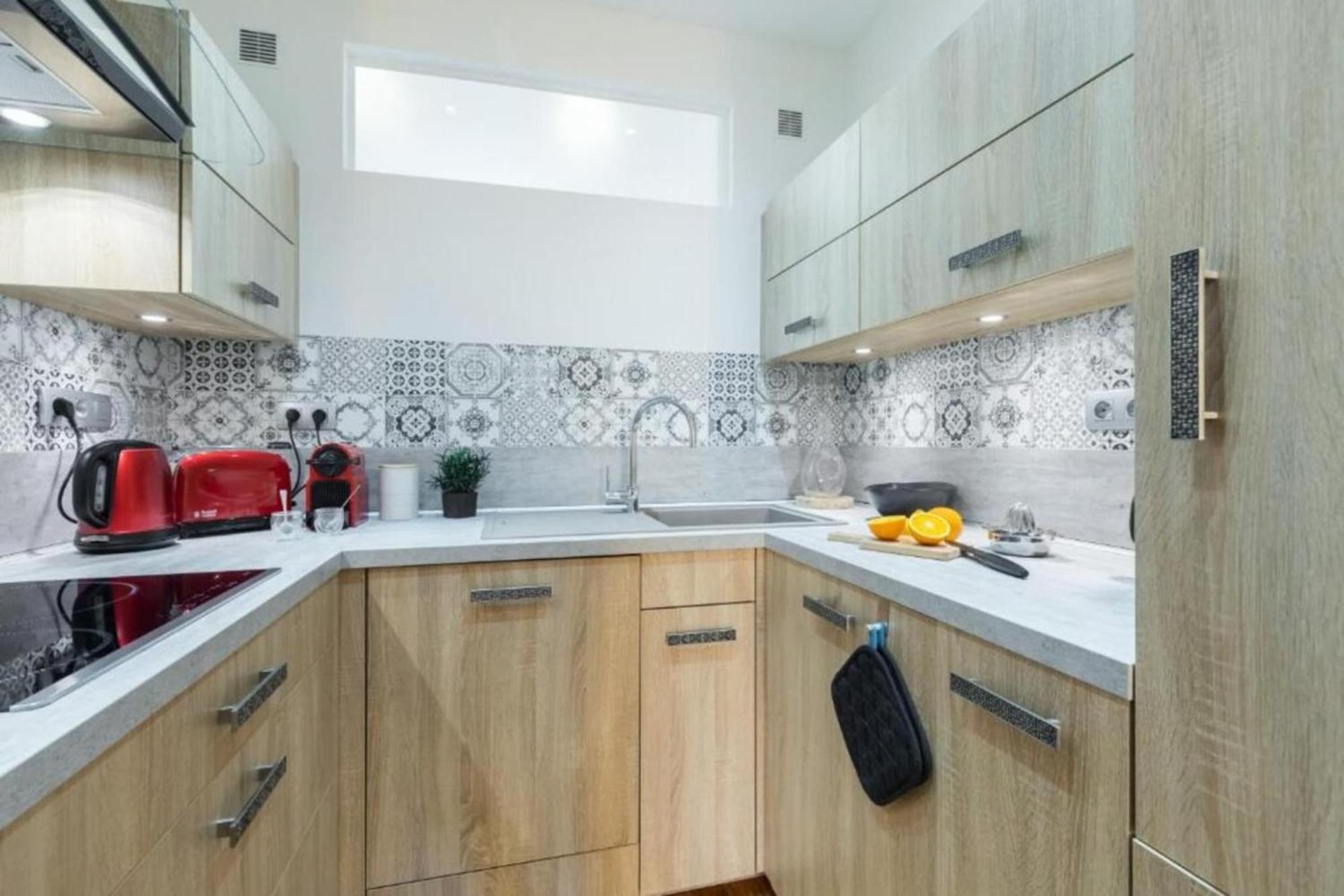 My Casa - Gioffredo 14 - Spacious With Balcony * Nice