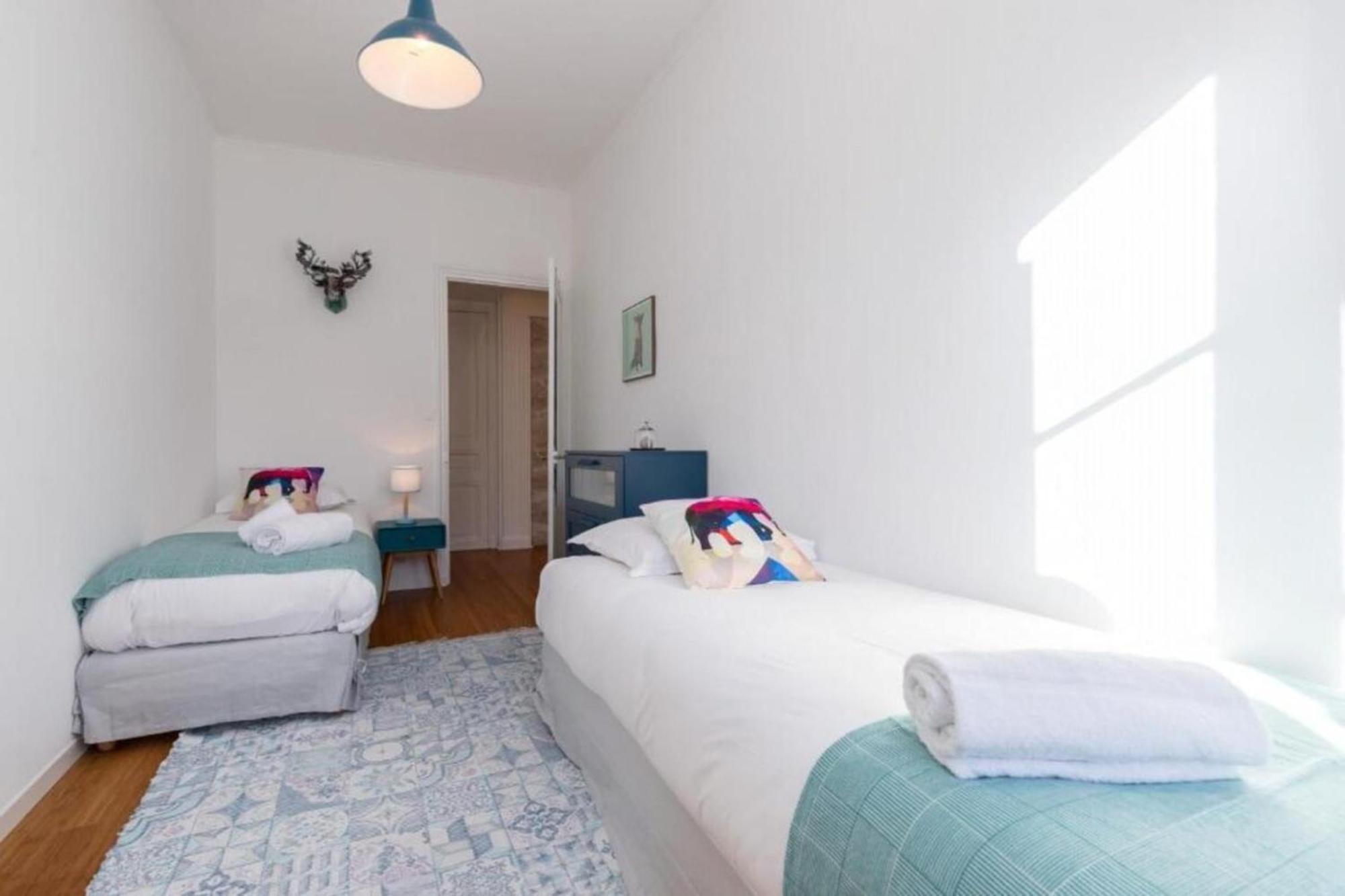 Apartment Gioffredo 14 - Spacious Apartment With Balcony *