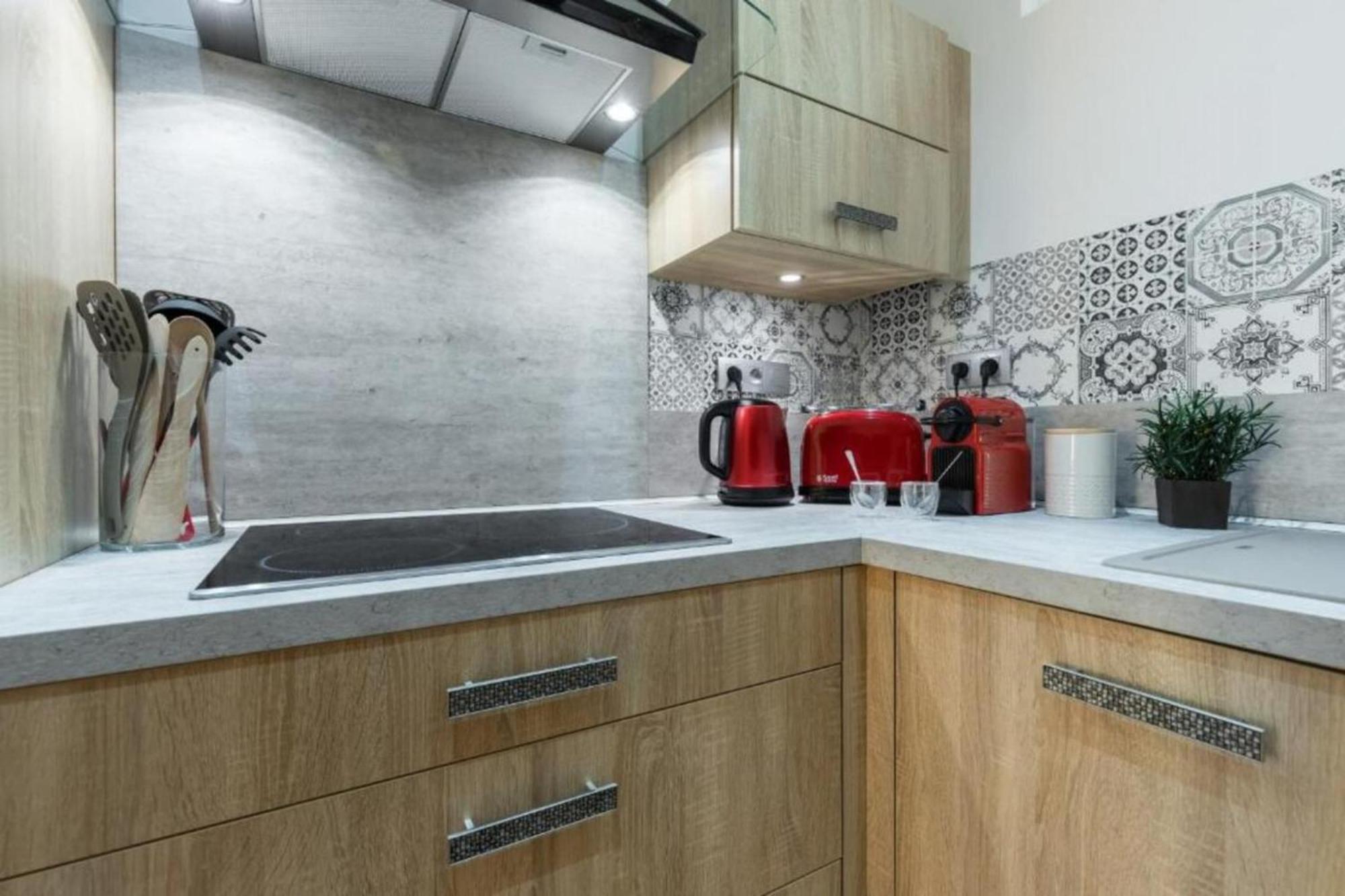 Gioffredo 14 - Spacious Apartment With Balcony Apartment *