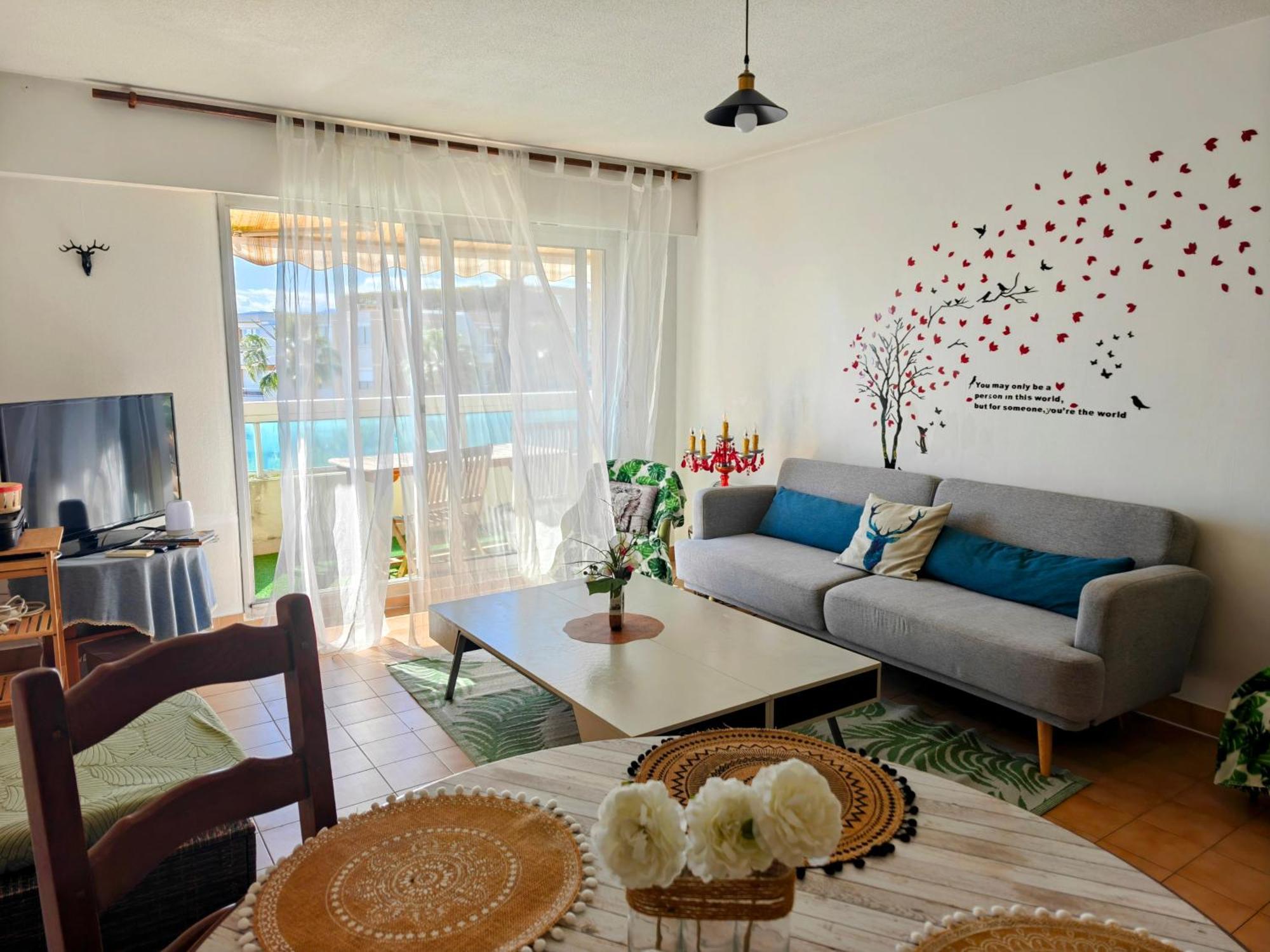 Apartment 2 Bedroom Flat With Terrasse & Car-park Ouest Nice