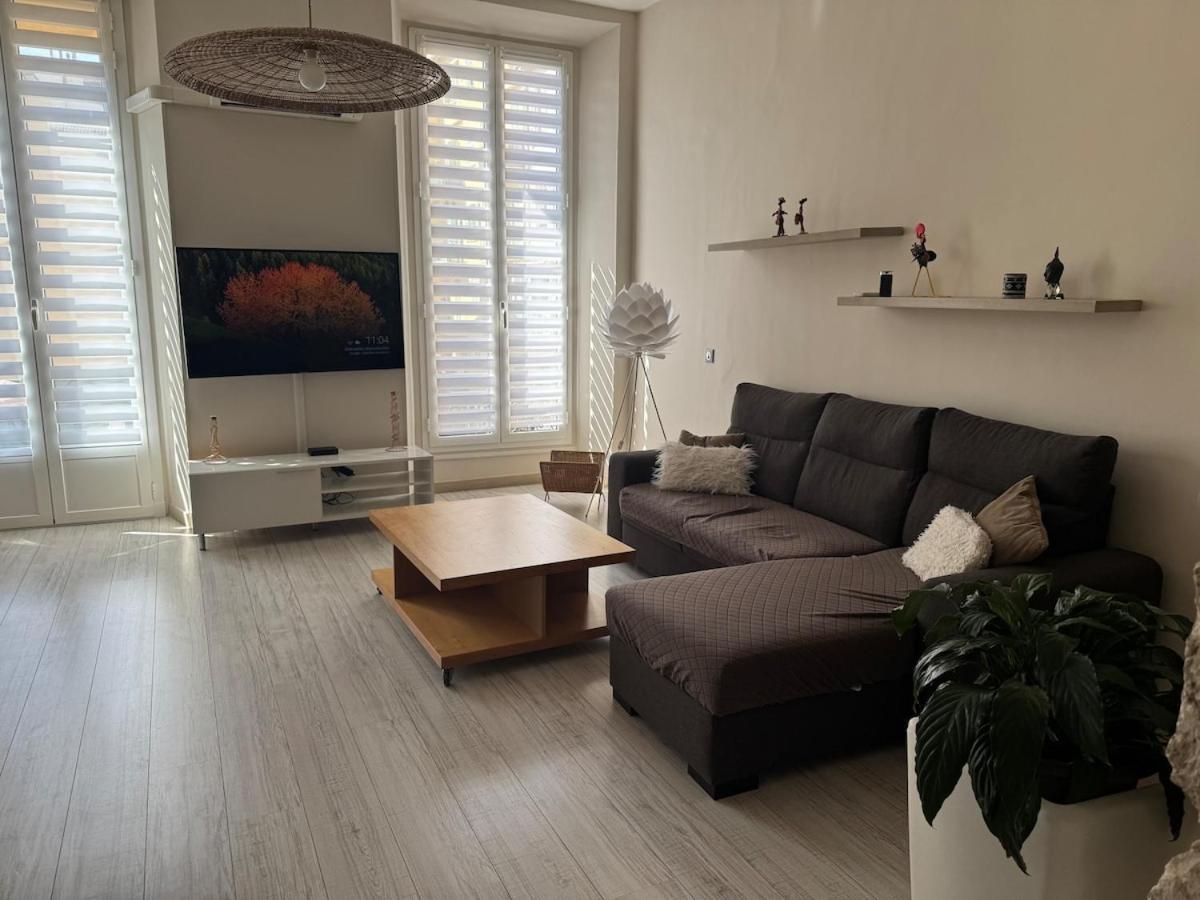 Port De Apartment