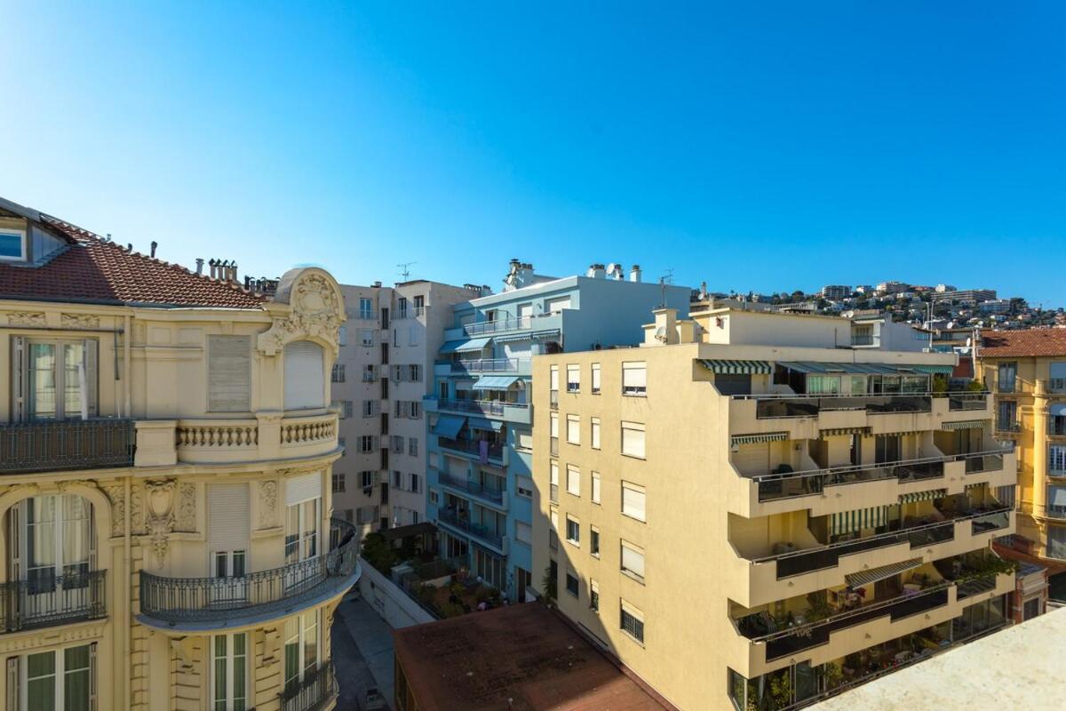 Lovely, Quiet 1 Bedroom With A Balcony * Nice