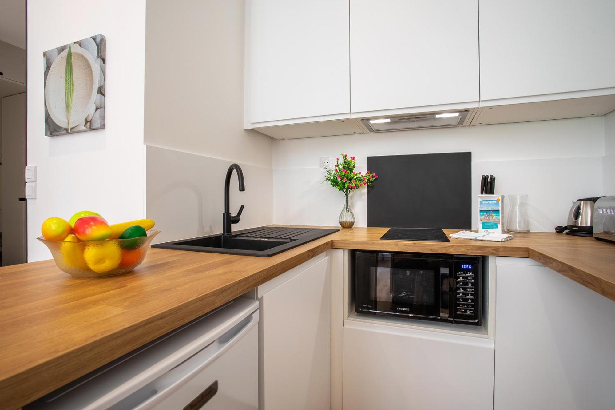Iconic Ap4460 By Riviera Homes Apartment
