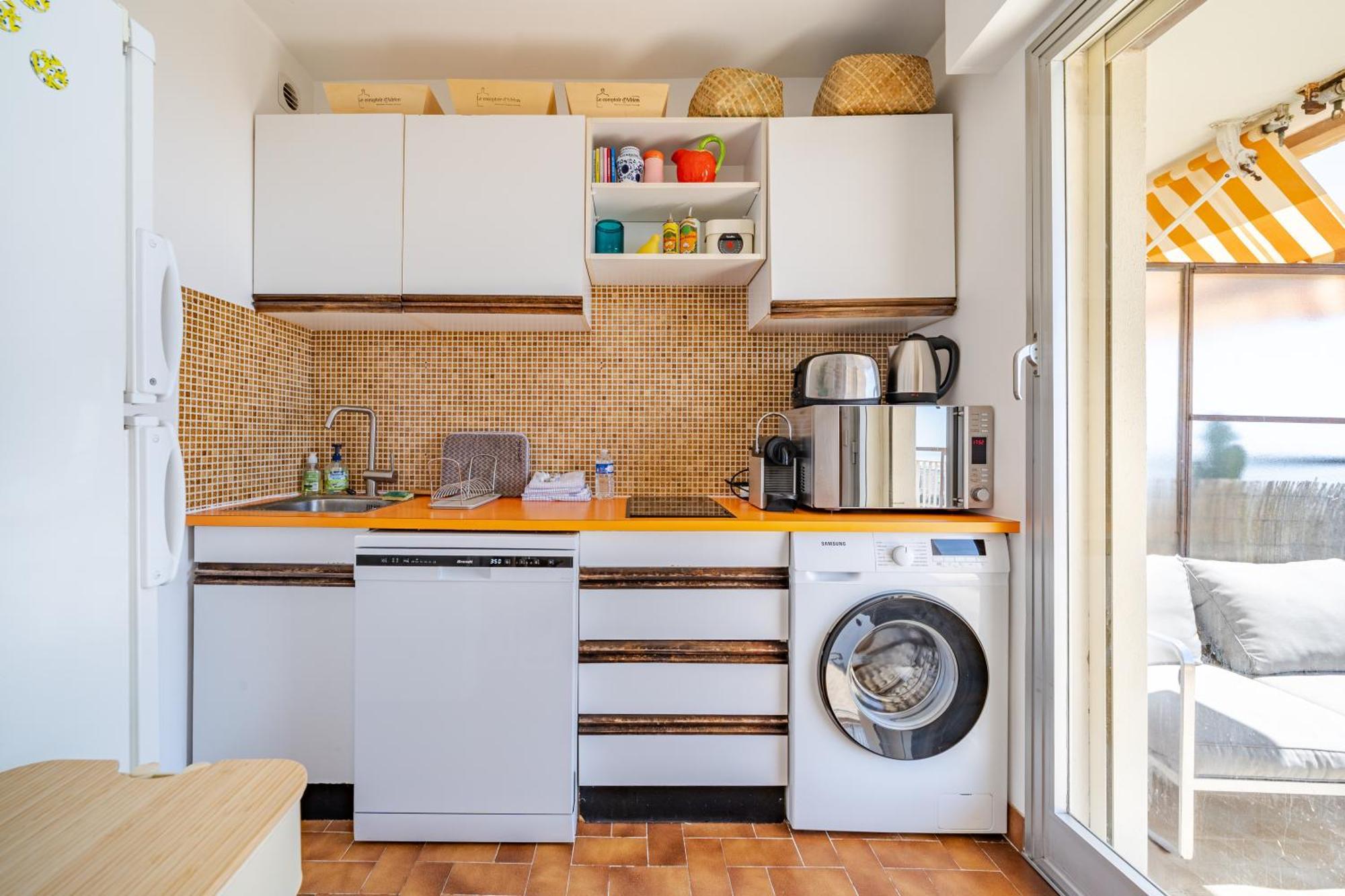 Vue Parking Clim Apartment Nice