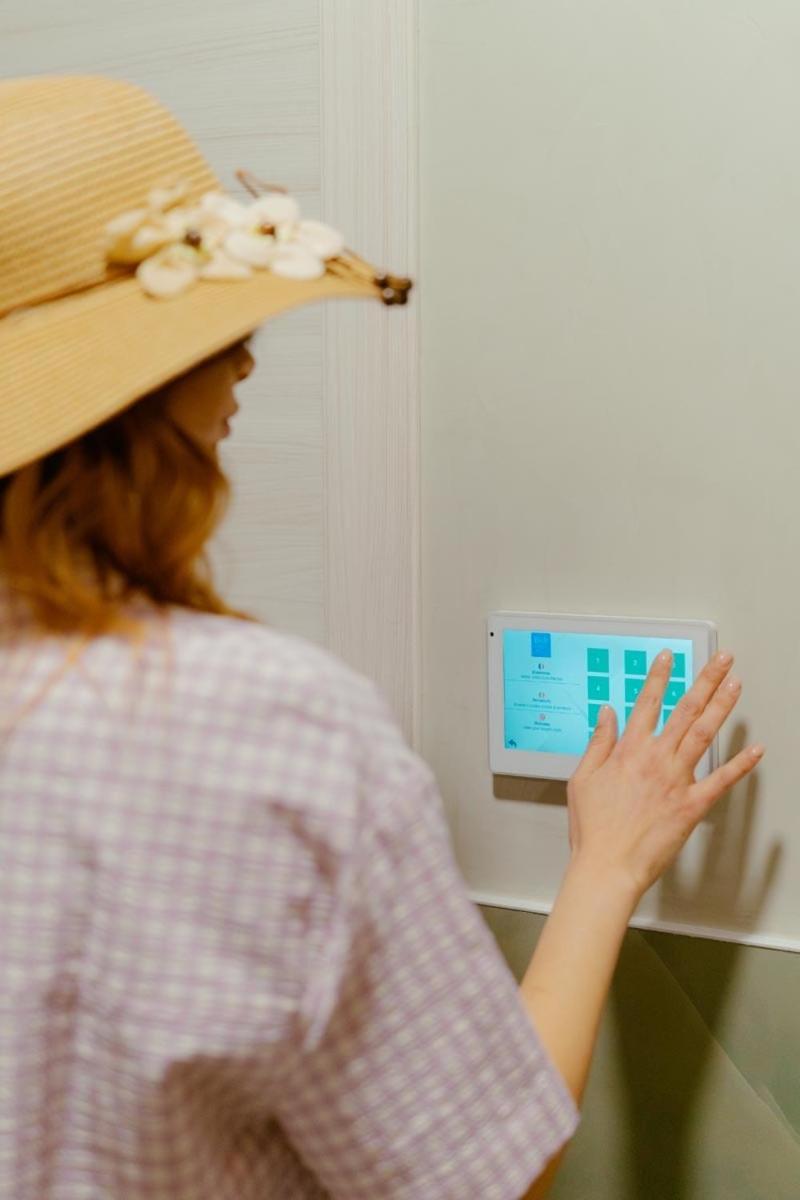 Azur Bed & Breakfast 4*