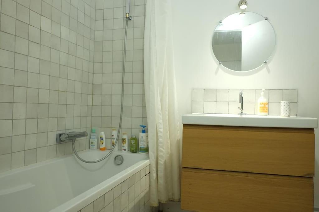 Apartment Sunny Garibaldi Port, Private Parking Nice