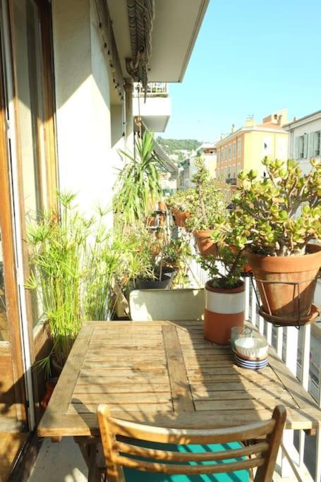 Apartment Sunny Garibaldi Port, Private Parking Nice