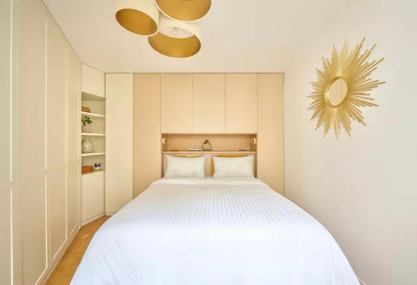 - Kitchen - Wifi - Air Conditioning - Center - Tram * Nice