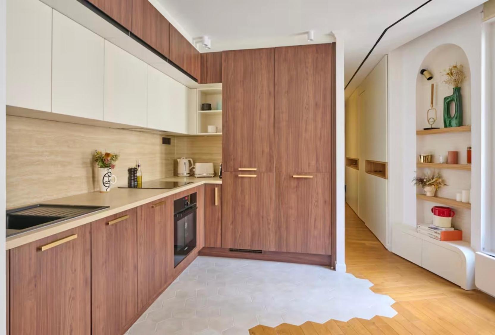 Apartment - Kitchen - Wifi - Air Conditioning - Center - Tram *