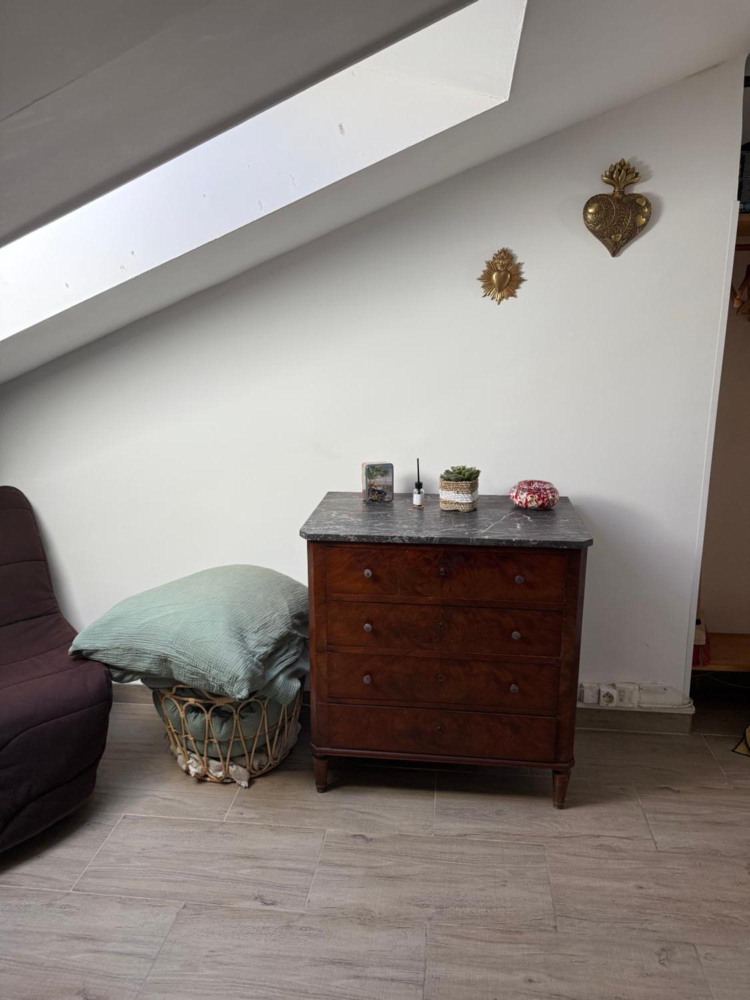 Mansarde A 1 Min De La Apartment *