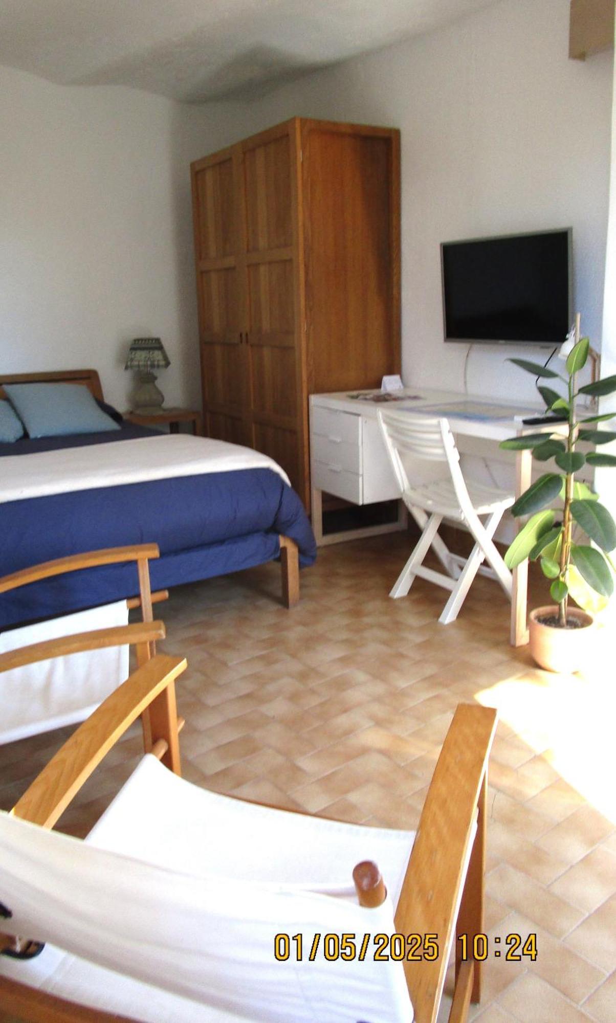 Vakantiehuis - Independant En - Calme Jardinet *