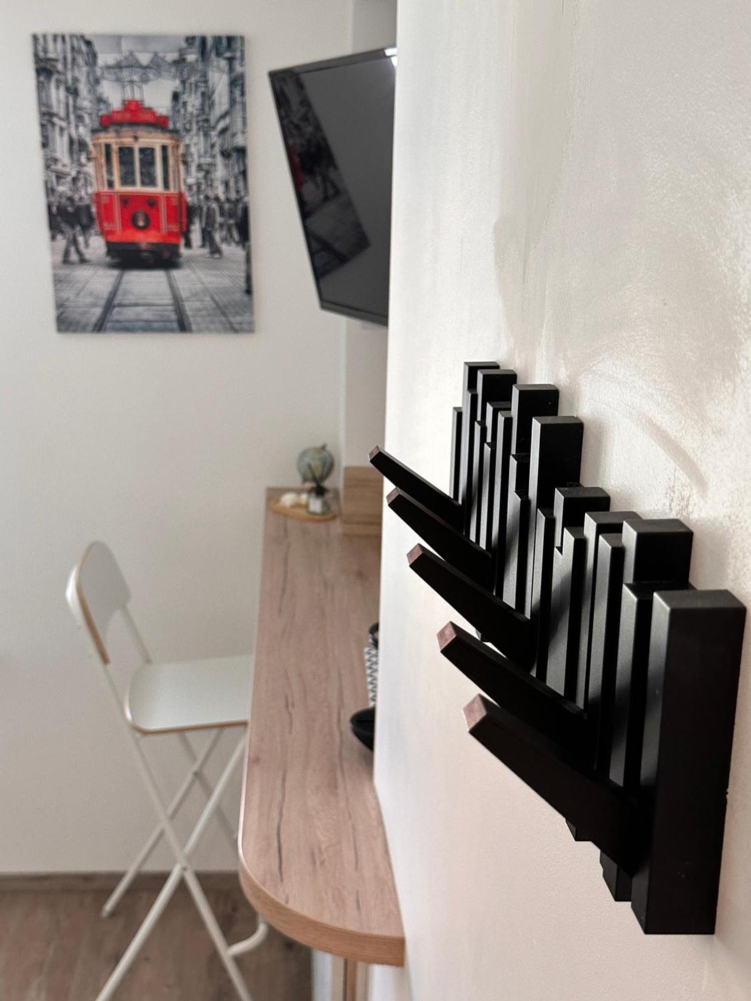 Apartment Studette Massena #2 *