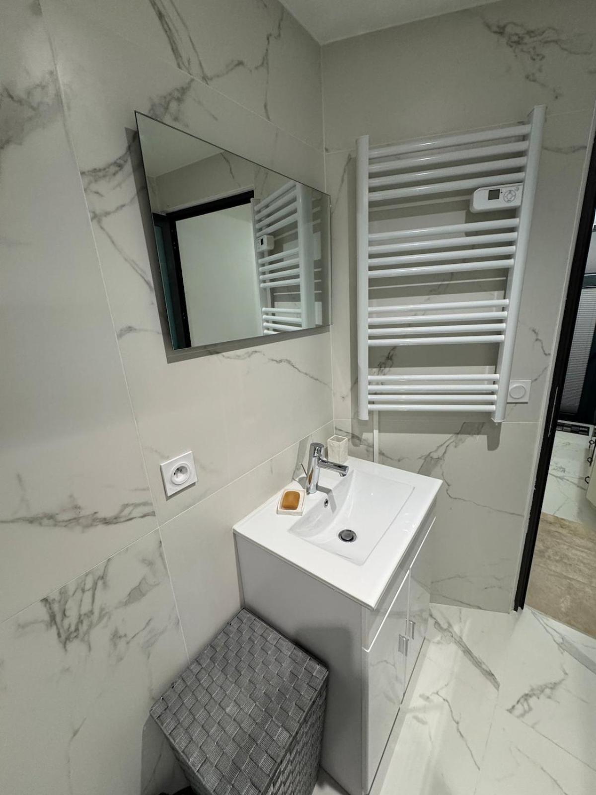 Apartment Di&no *