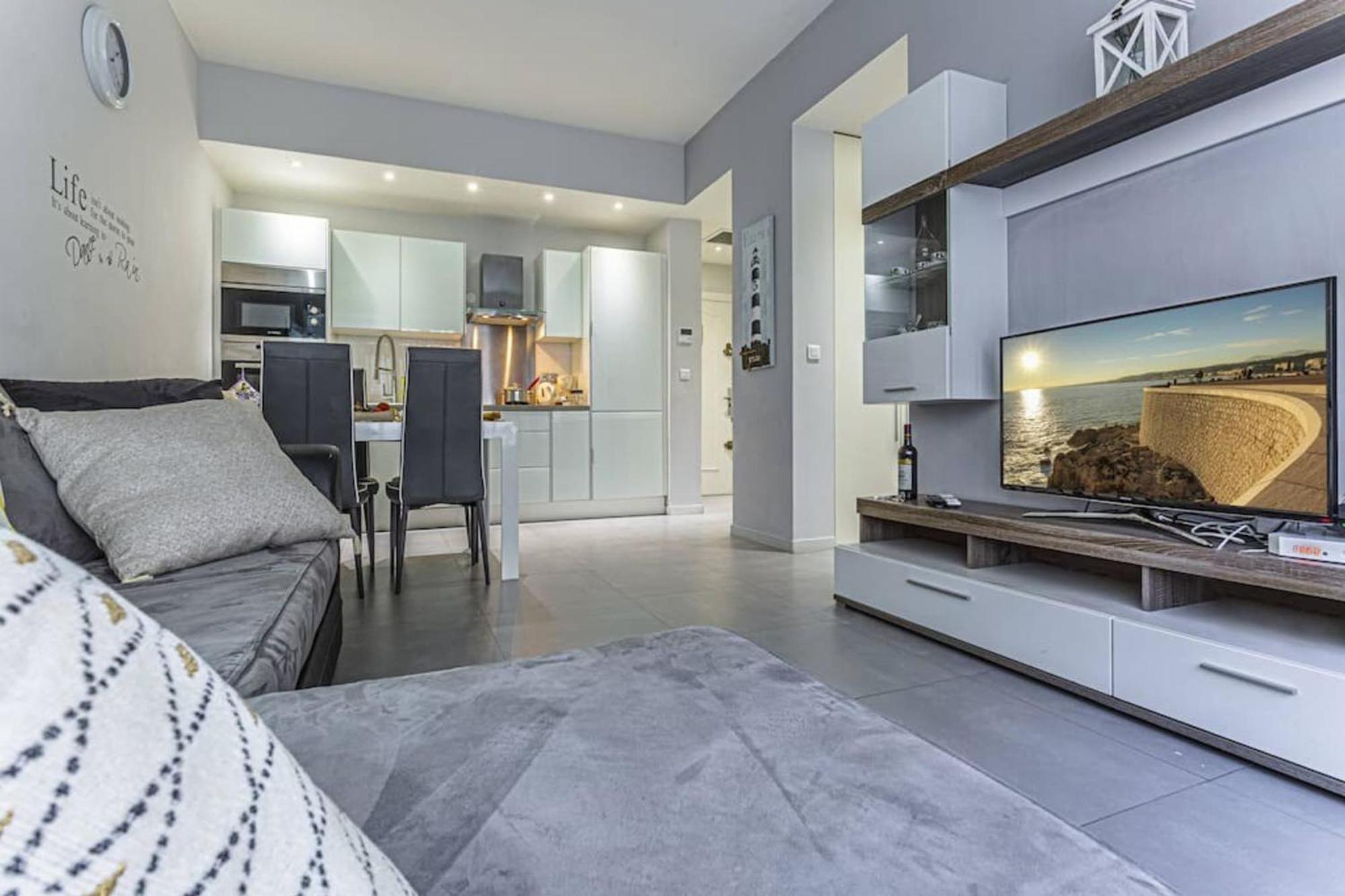 Appartement Dante 10 - Cosy Apartment Close Sea Nice