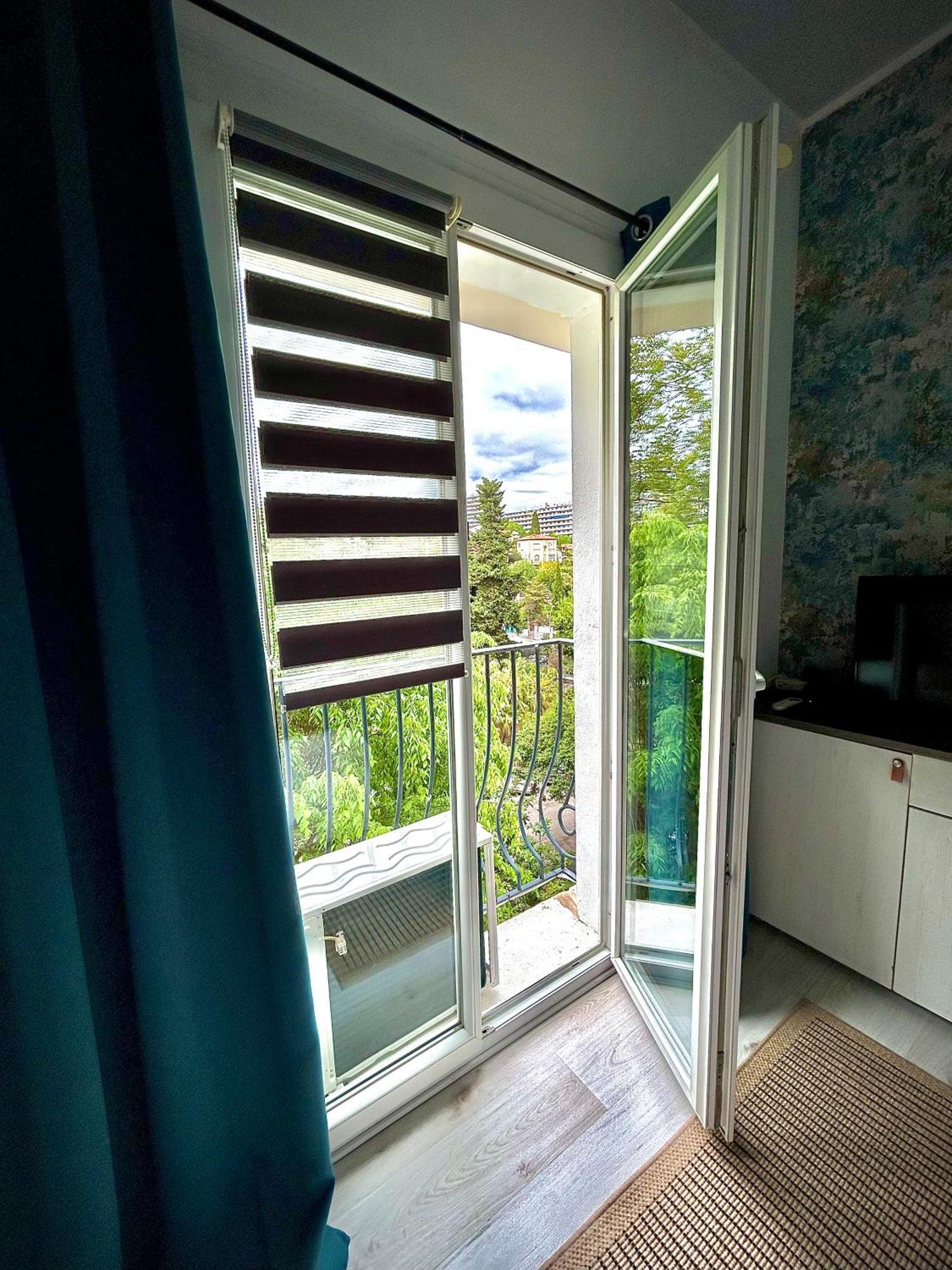 Apartamento Lovely Riviera *