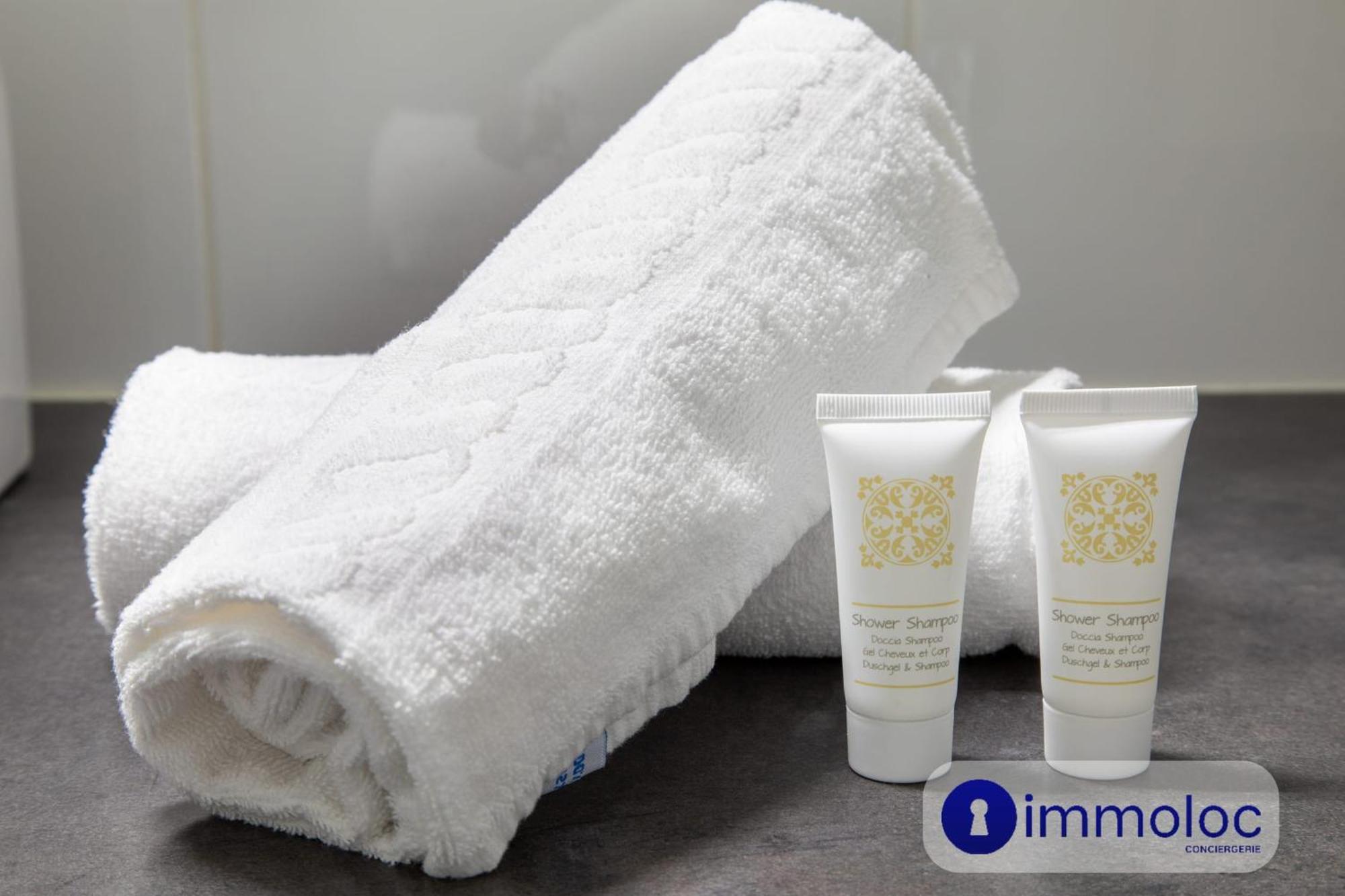 With Air Conditioning Liberation Apartment Nice