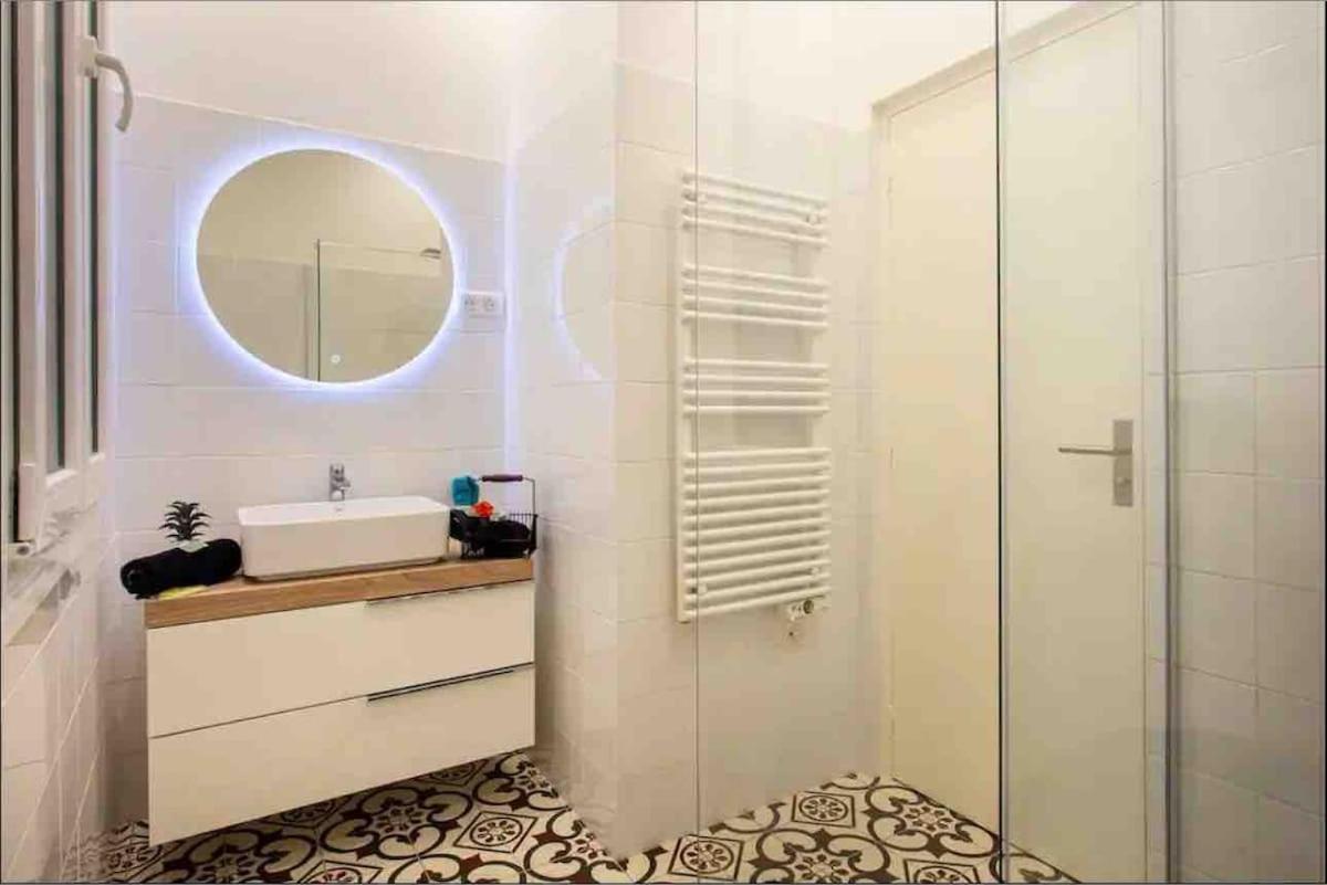 Nice-flat-nice Apartment *