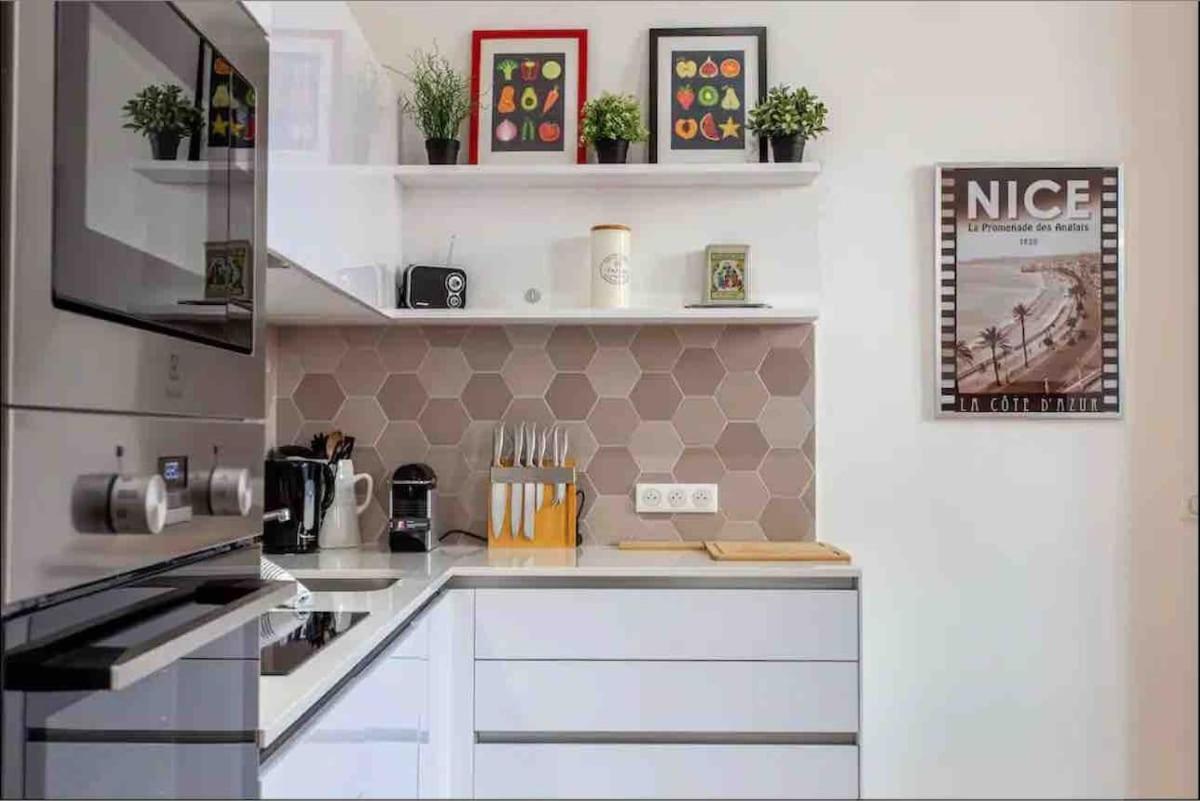 Nice-flat-nice