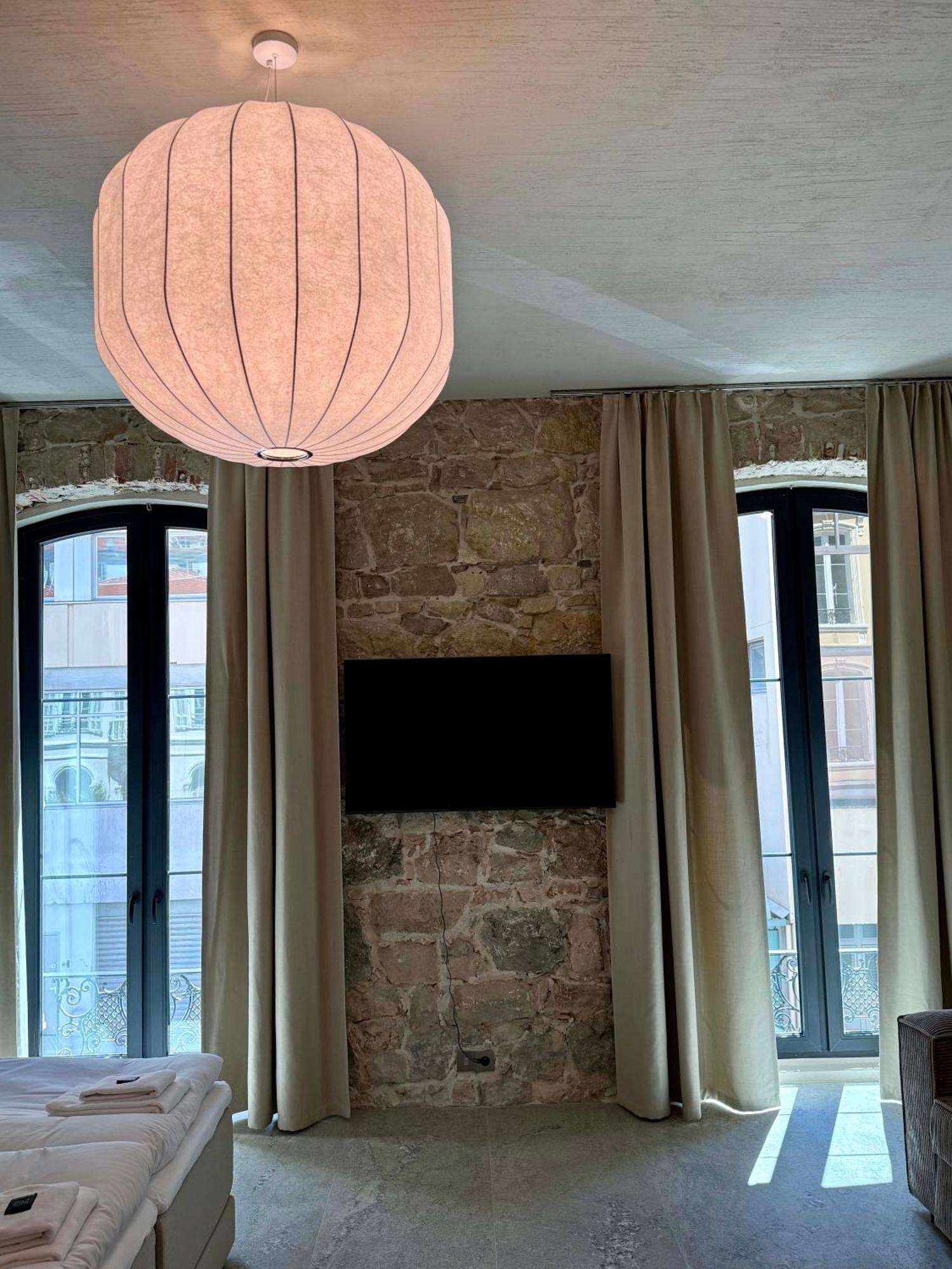 Notre Dame Renovated 2025 Aparthotel Nice