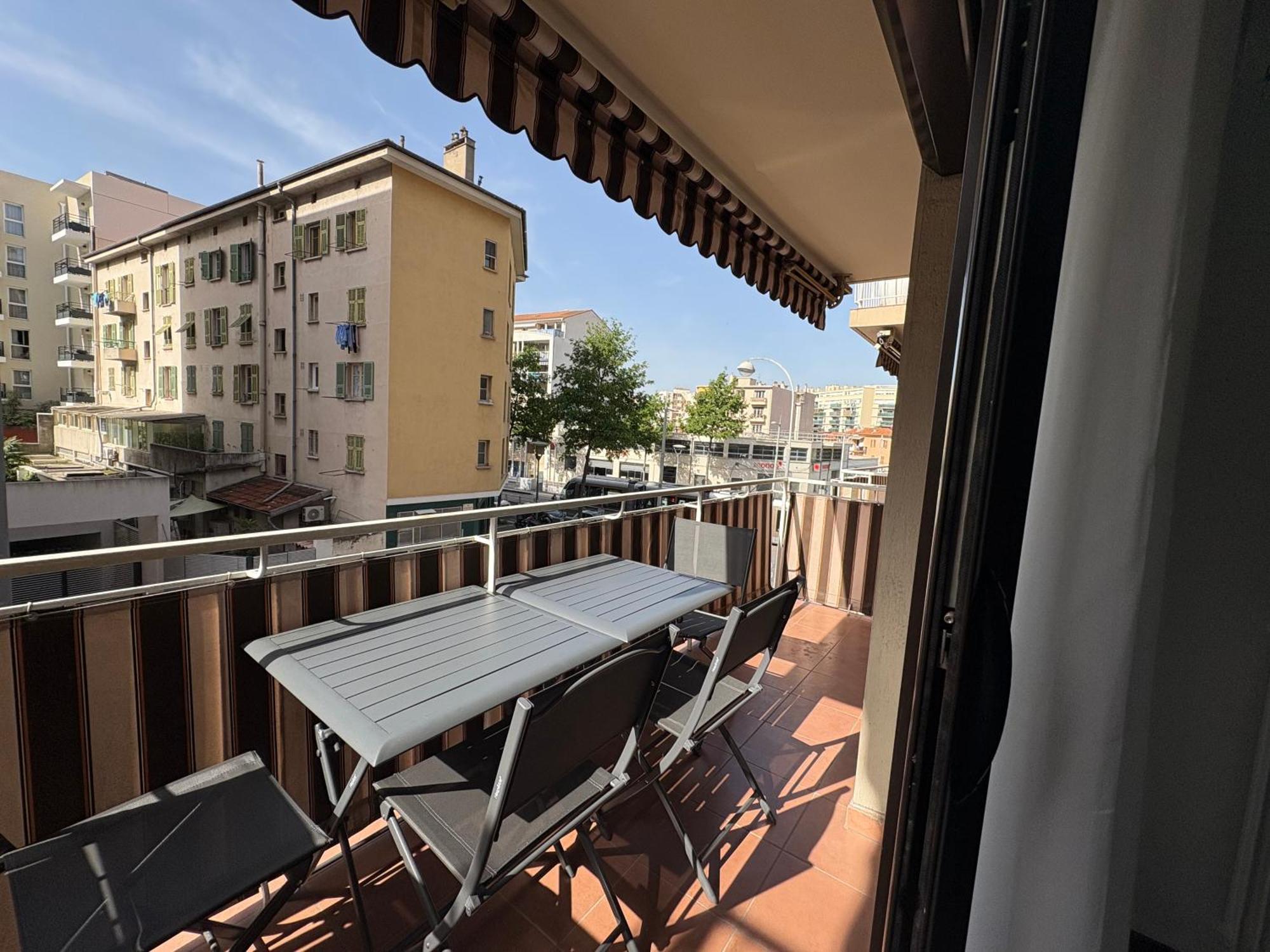 Spacieux 4p Familial Renove Apartment Nice