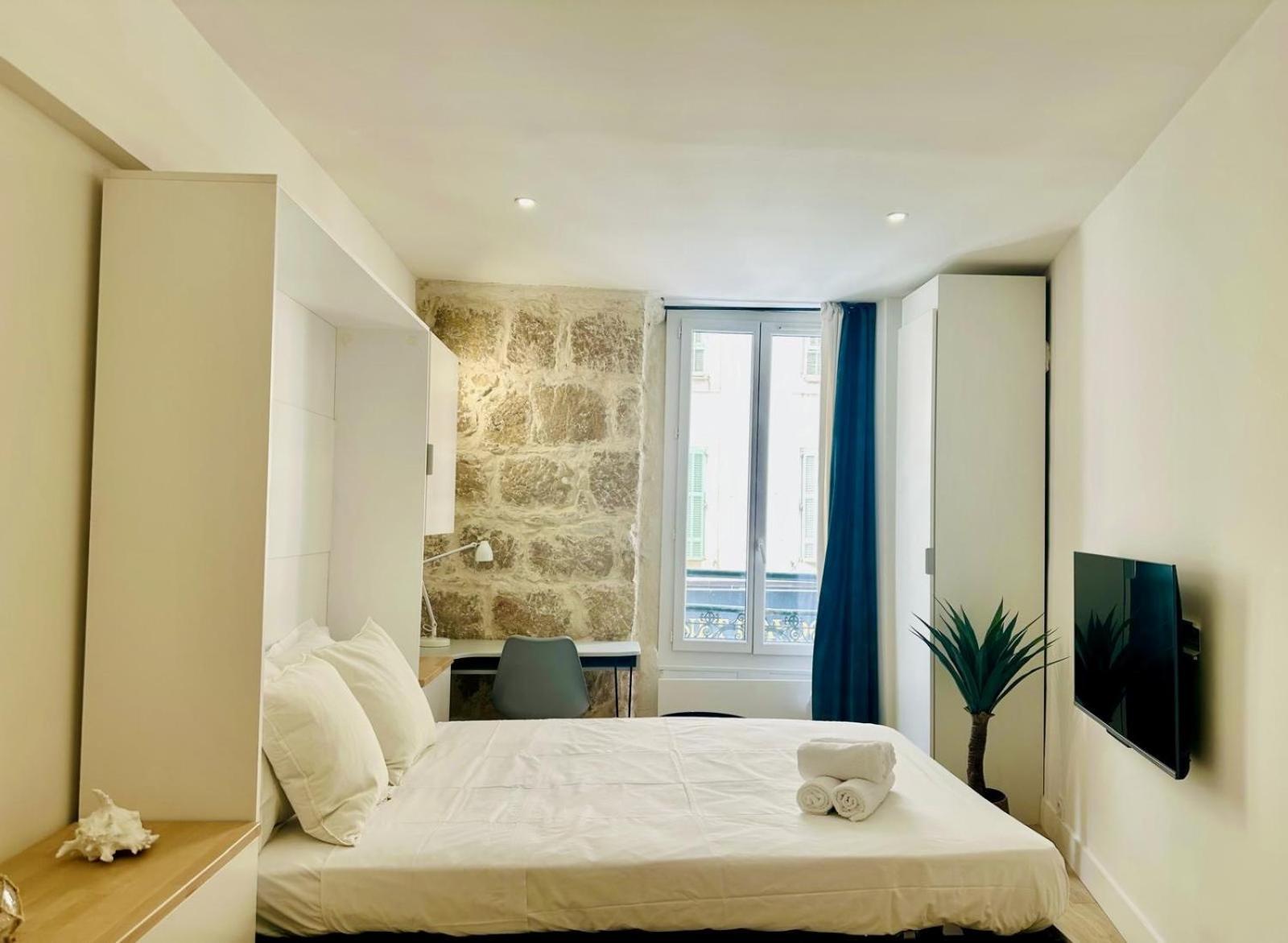 Aa G Cocon Lamartine - Center *